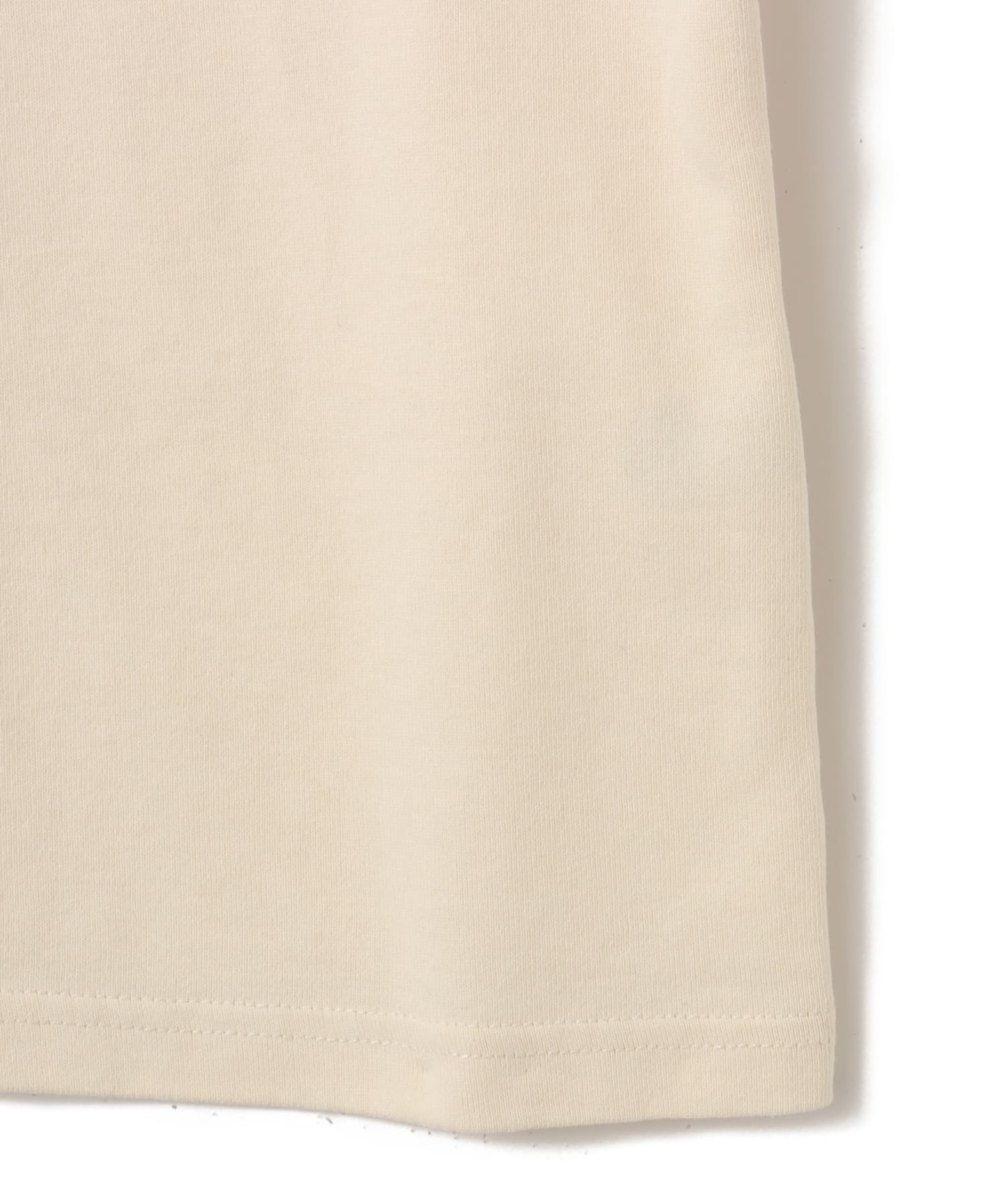 BRAIN DEAD MOVIMENTO T-SHIRT CREAMの画像