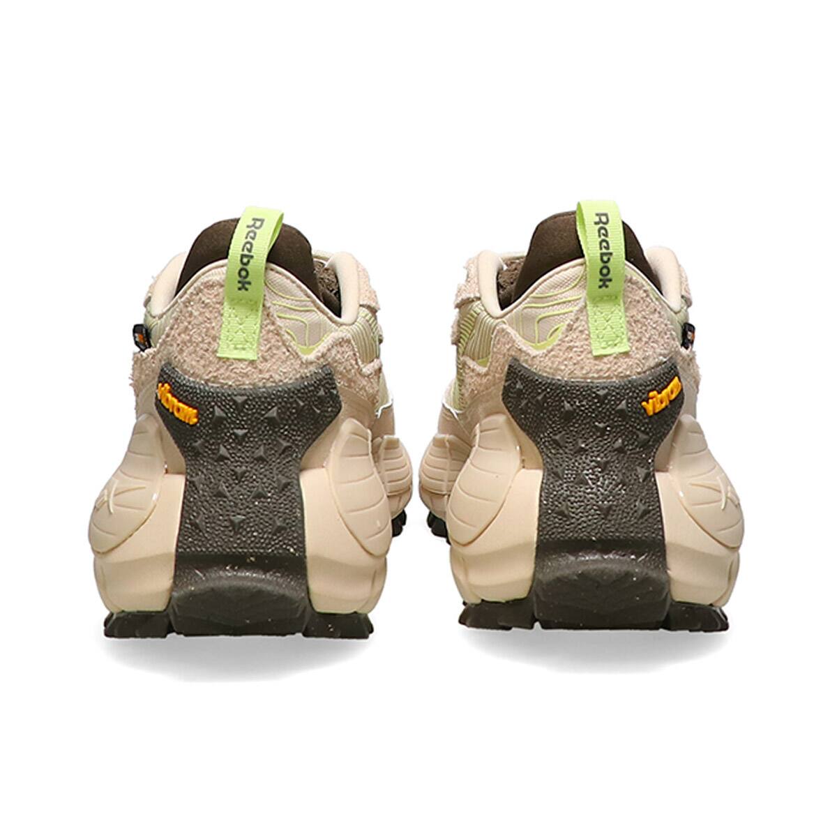 Reebok ZIG KINETICA 2.5 EDGE BEIGEの画像