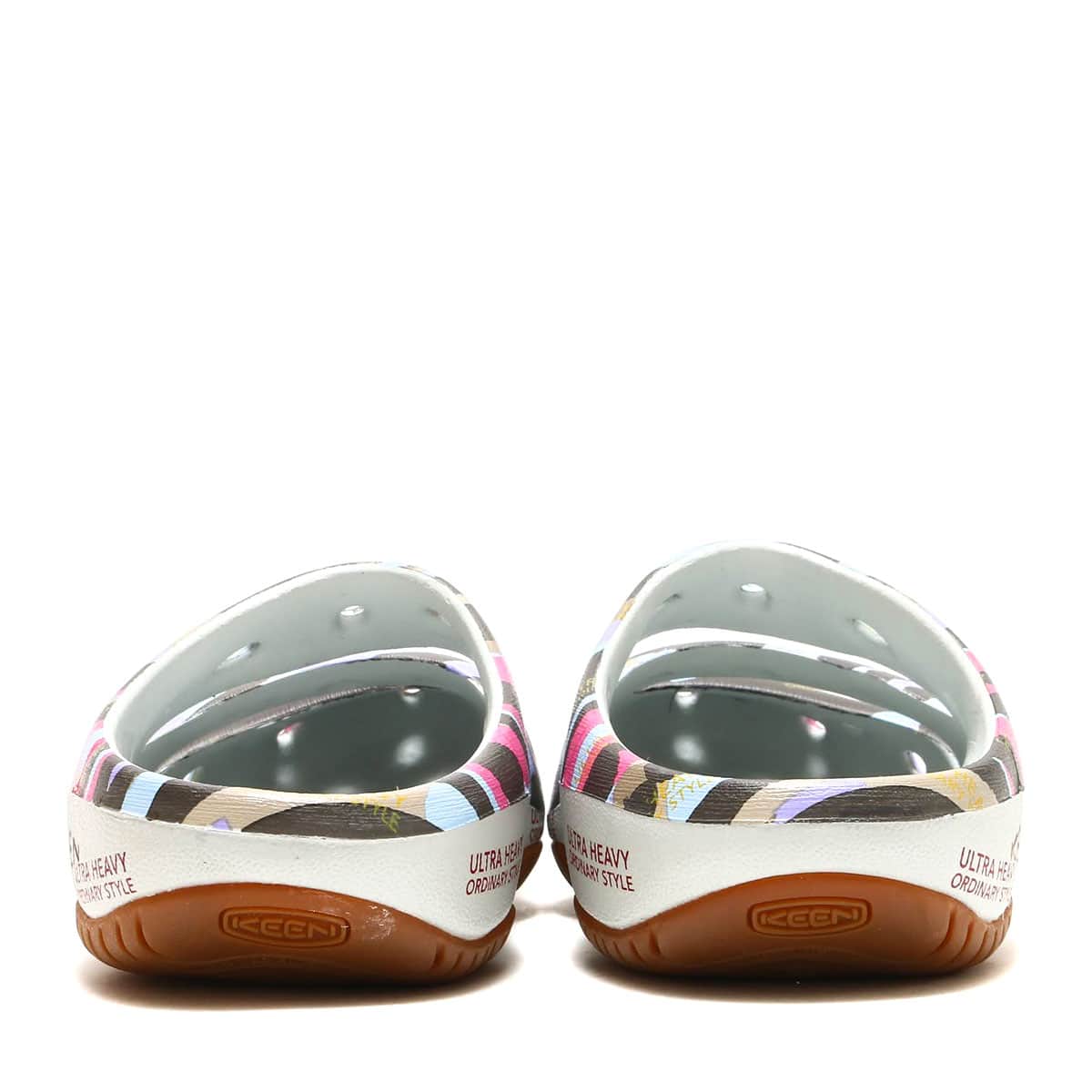 KEEN YOGUI ARTSFULL Silver Birch/Red Carpet 22SS-Iの画像