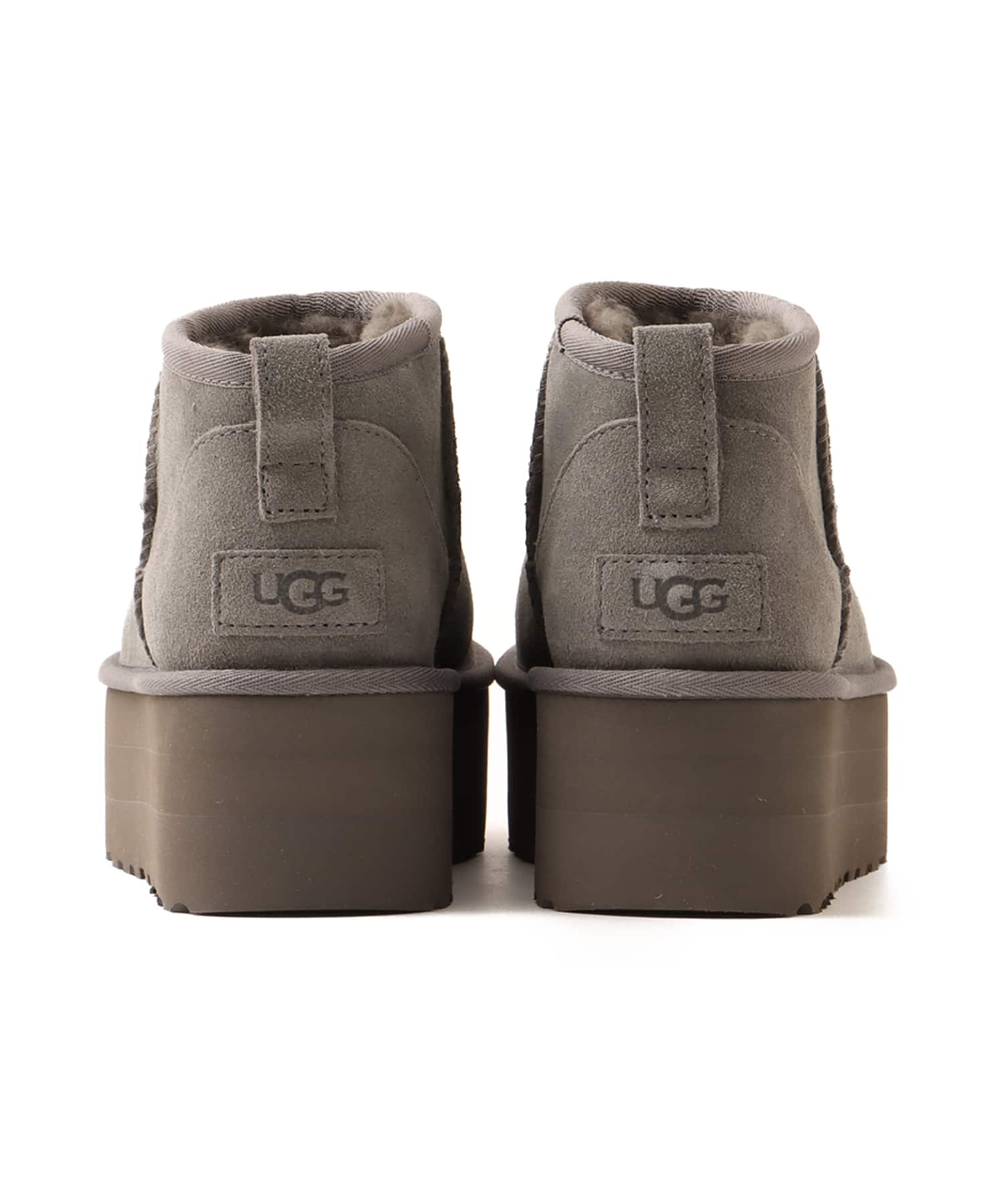 UGG W CLASSIC ULTRA MINI CHARCOALの画像