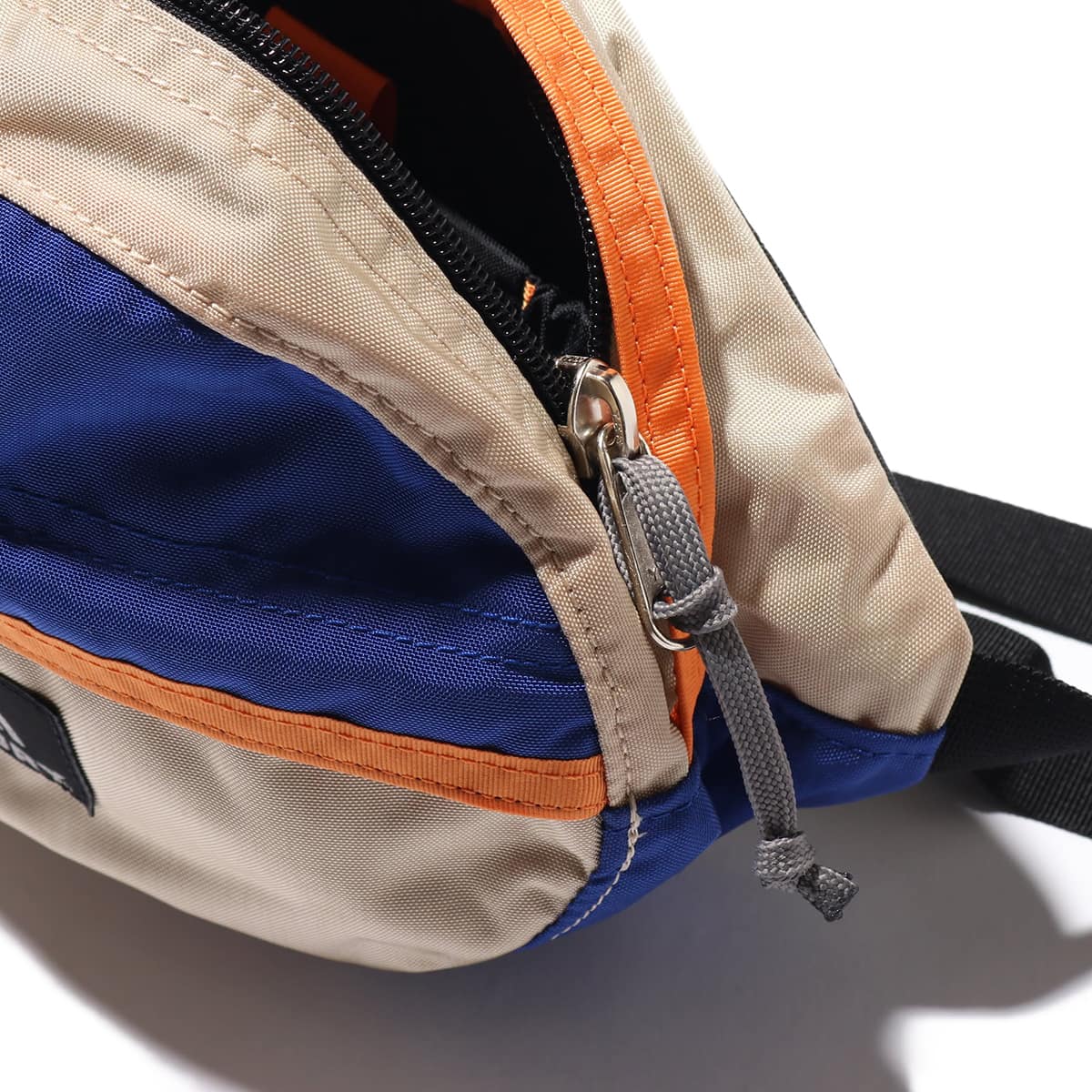 GREGORY TEENY TAILMATE HALF DOME 19SP-Iの画像