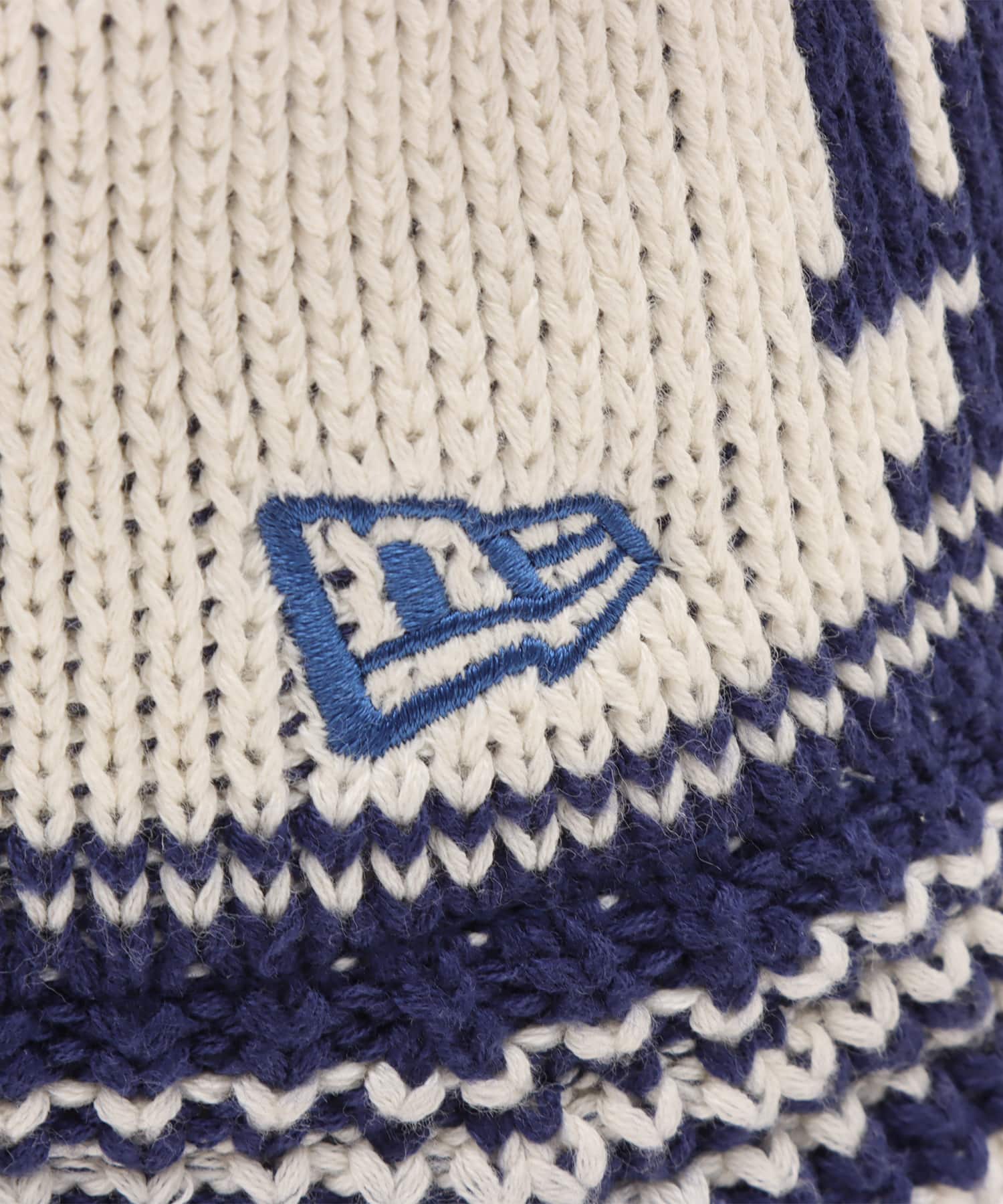 NEW ERA KNIT BUCKET New York Yankees WHITEの画像