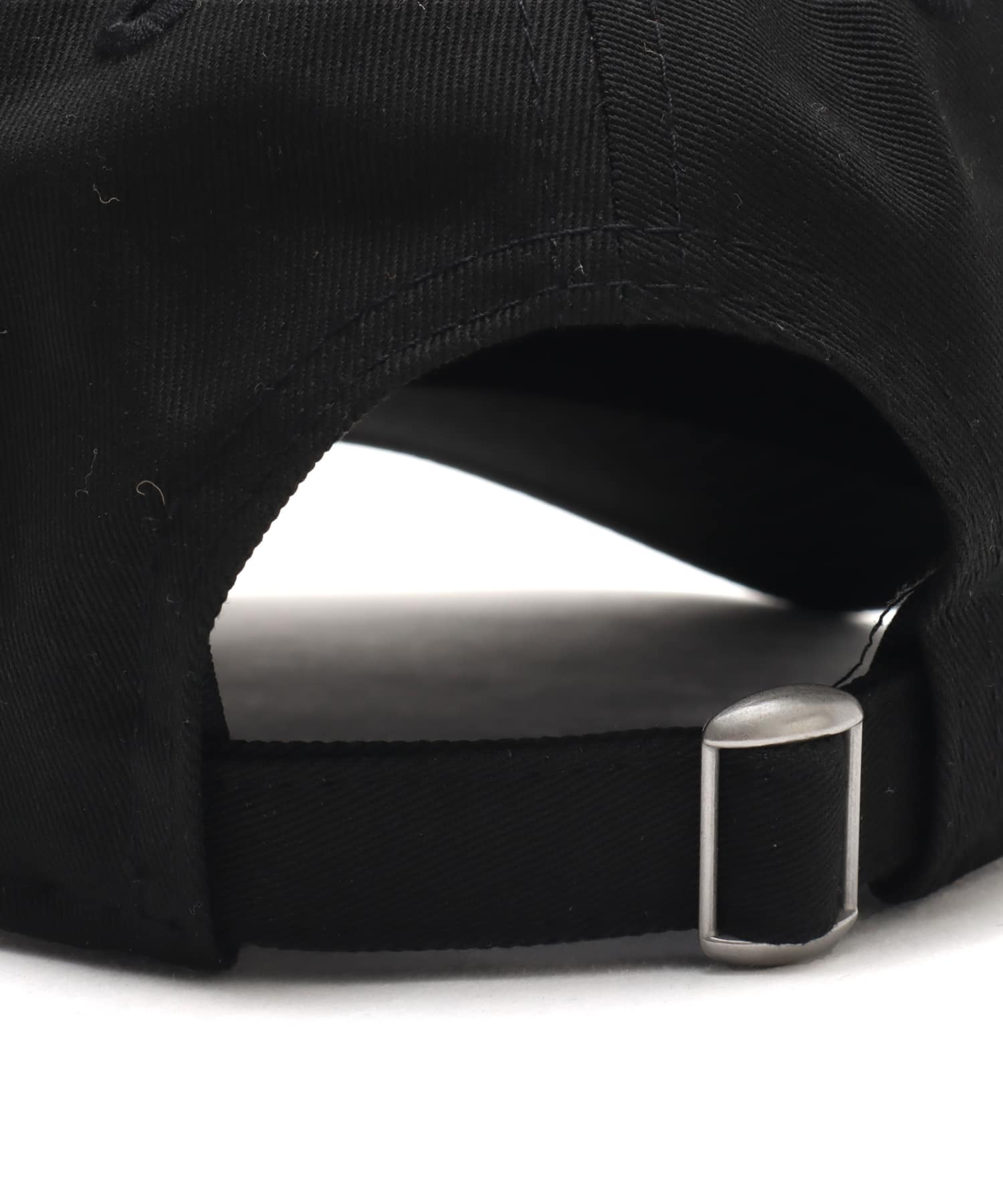 NEW ERA YOUTH 9TWENTY ちいかわ BLACKの画像