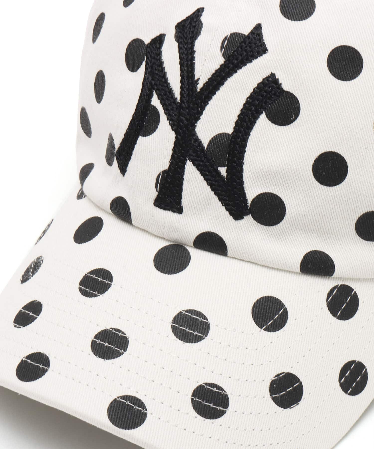47 x ATMOS PINK CLEAN UP YANKEES DOT WHITEの画像