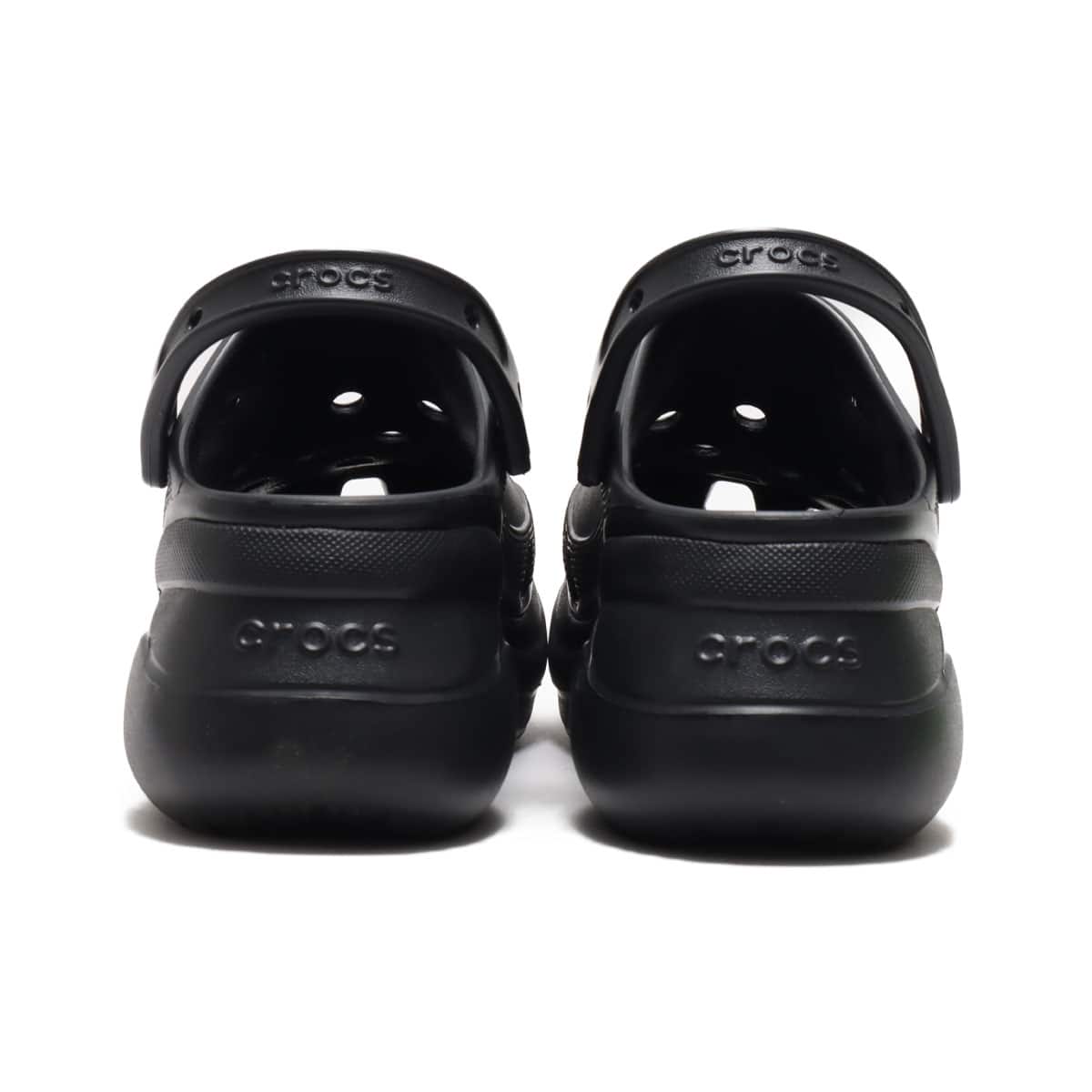 crocs crocs classic bae clog w Black の画像
