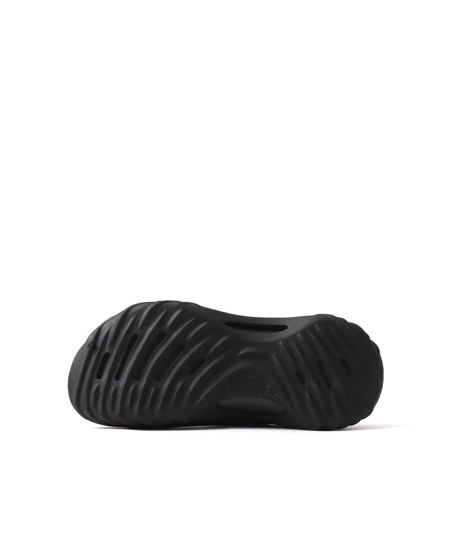 crocs Echo Wave Black/Blackの画像
