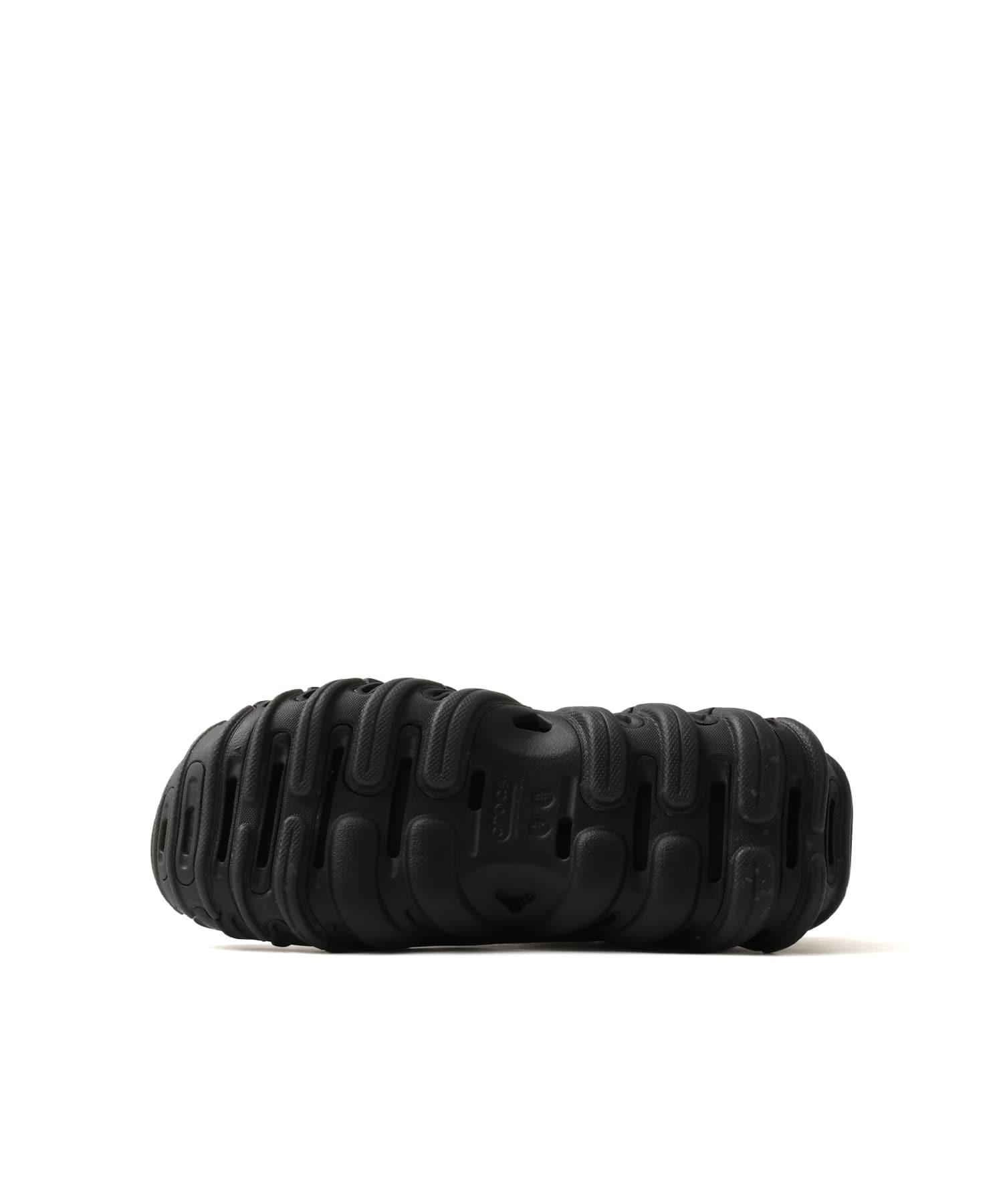 crocs Echo Element Black/Blackの画像