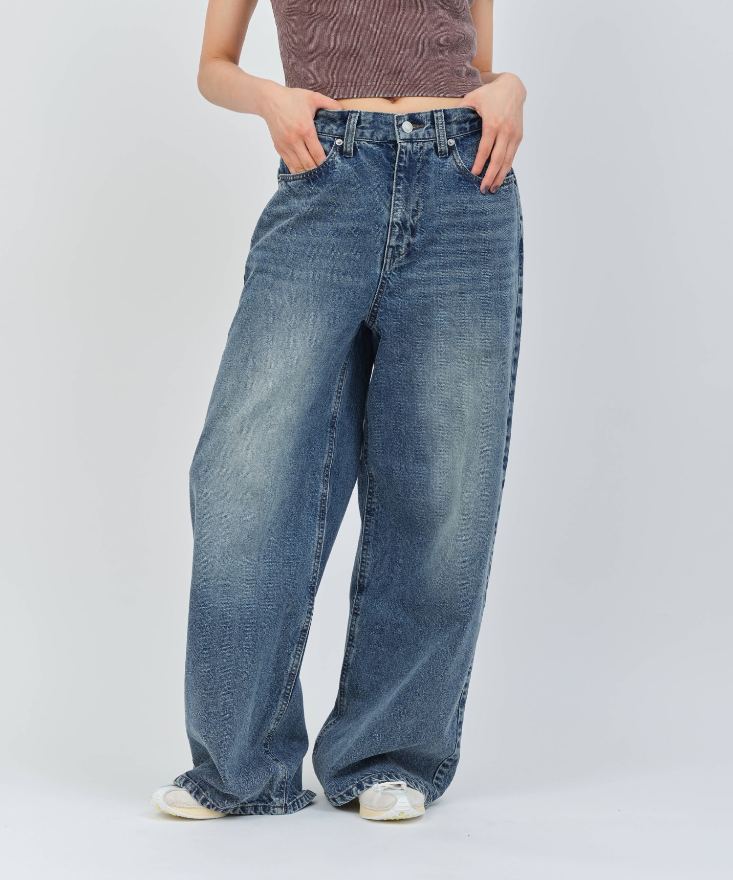 atmos pink Loose Denim Pants BLUEの画像