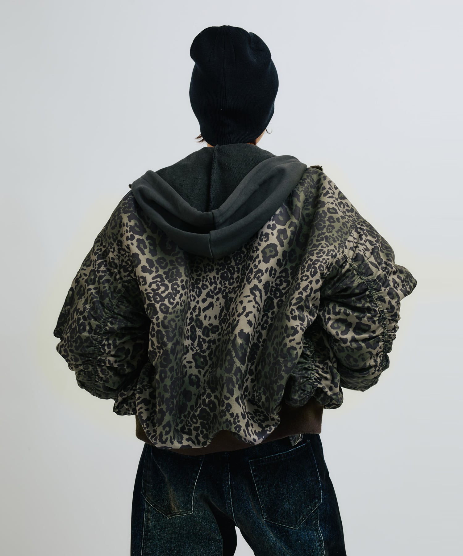 atmos pink Bomber Jacket LEOPARDの画像