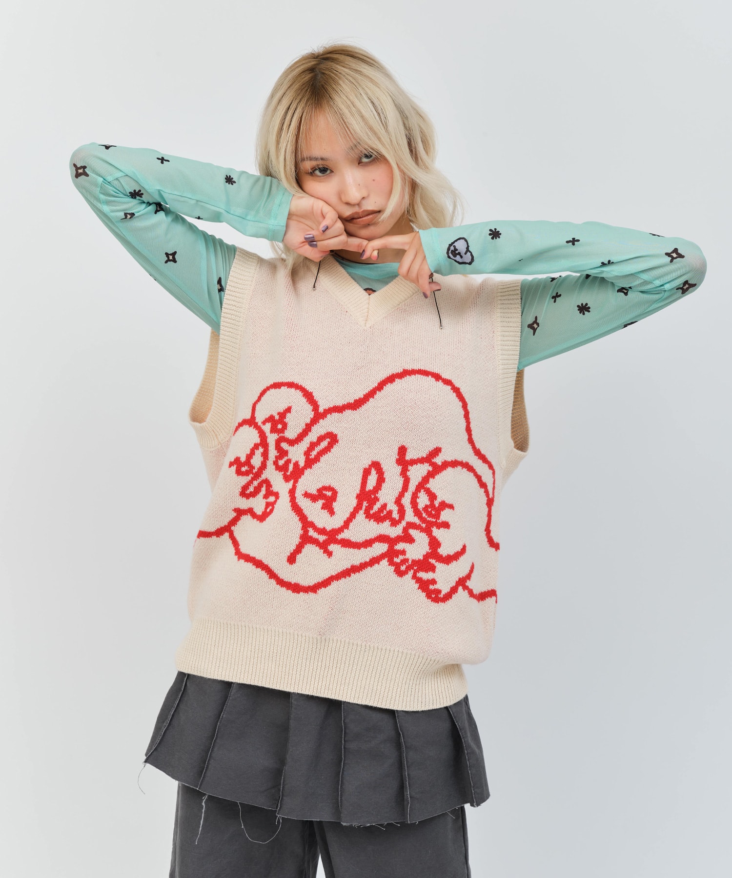 MARIA SAKURAI x atmos pink Ghost Knit Vest BEIGEの画像