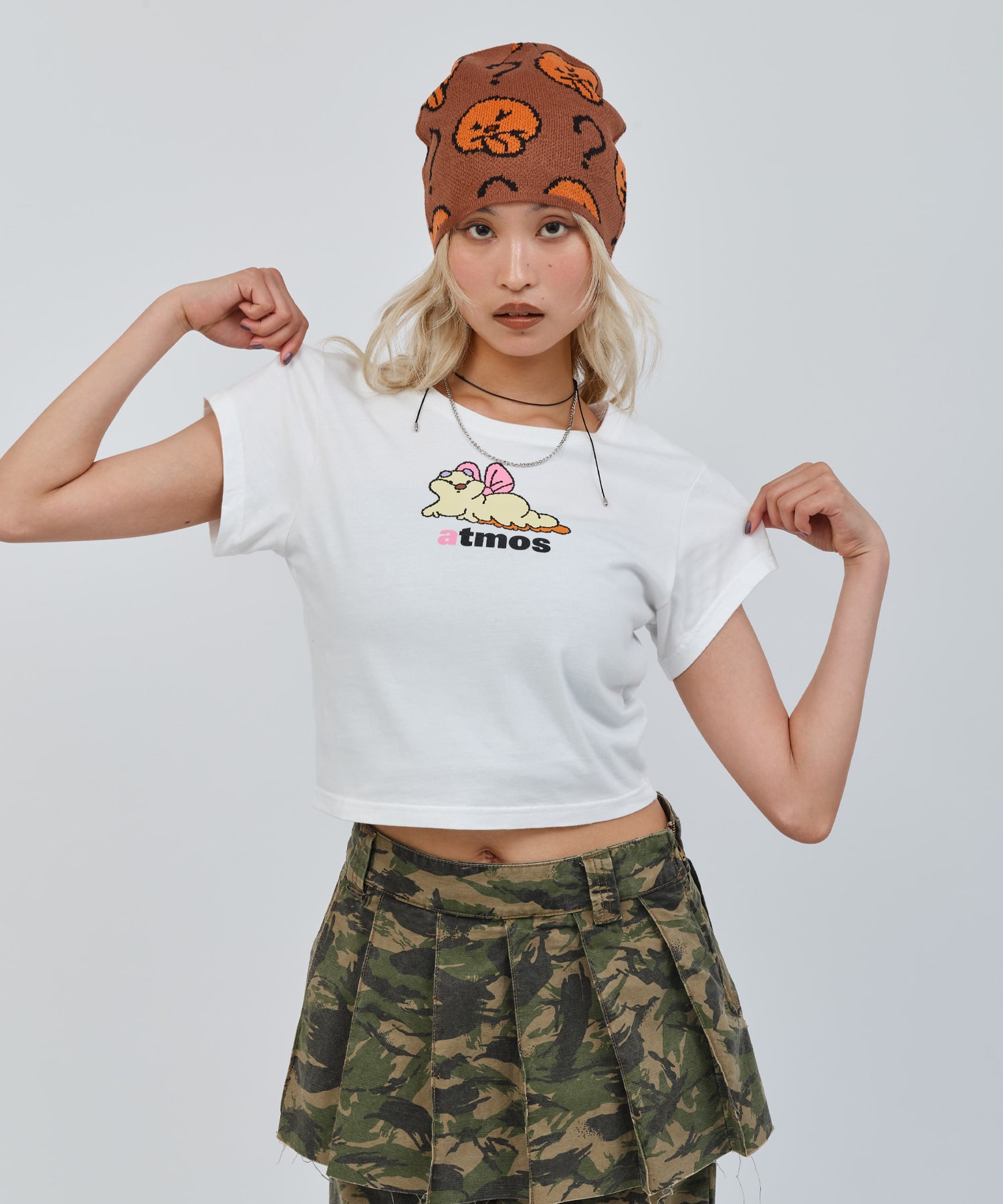 MARIA SAKURAI x atmos pink キャタずんT-shirt WHITEの画像