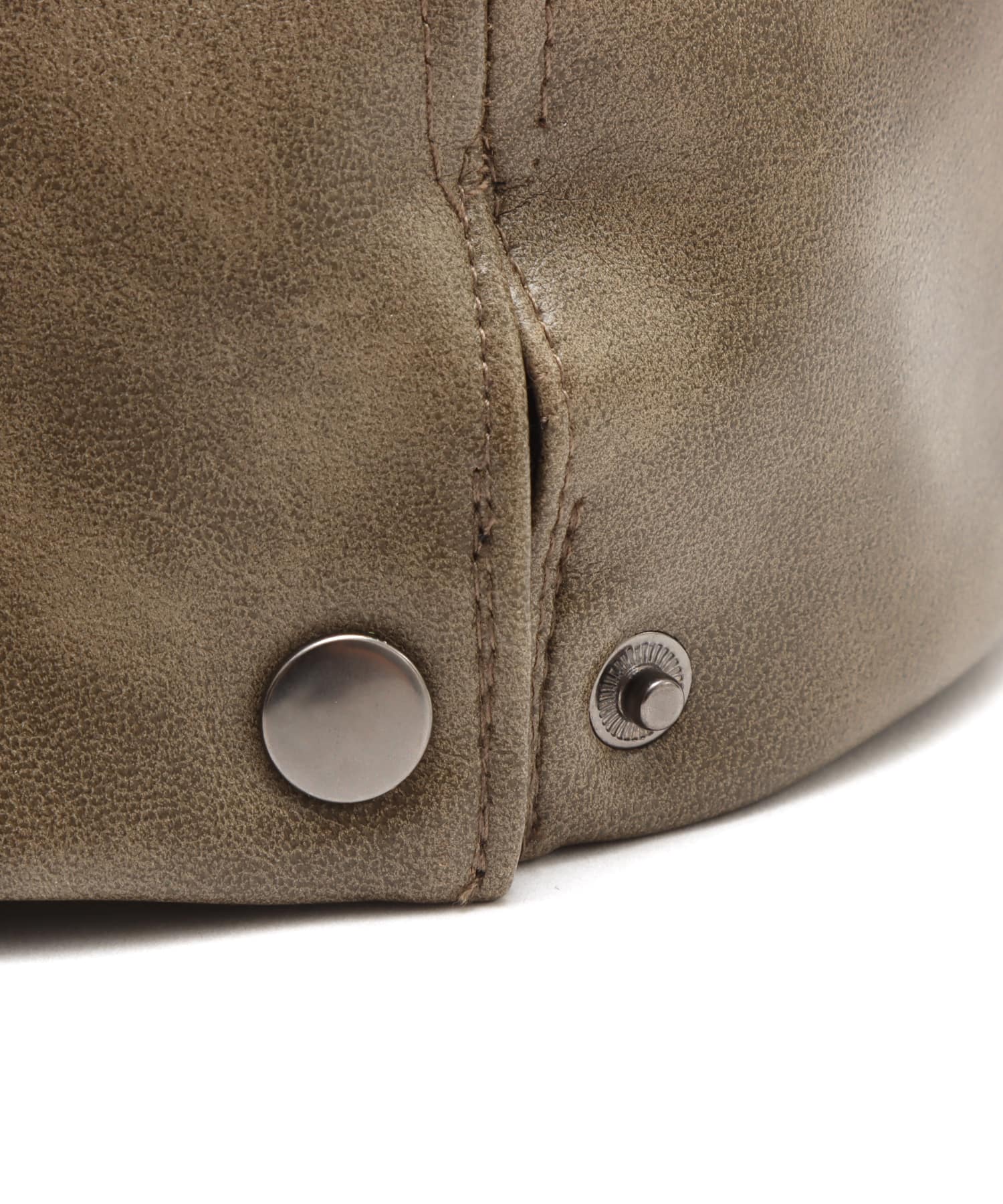 atmos pink Faux Leather Casquette BROWNの画像
