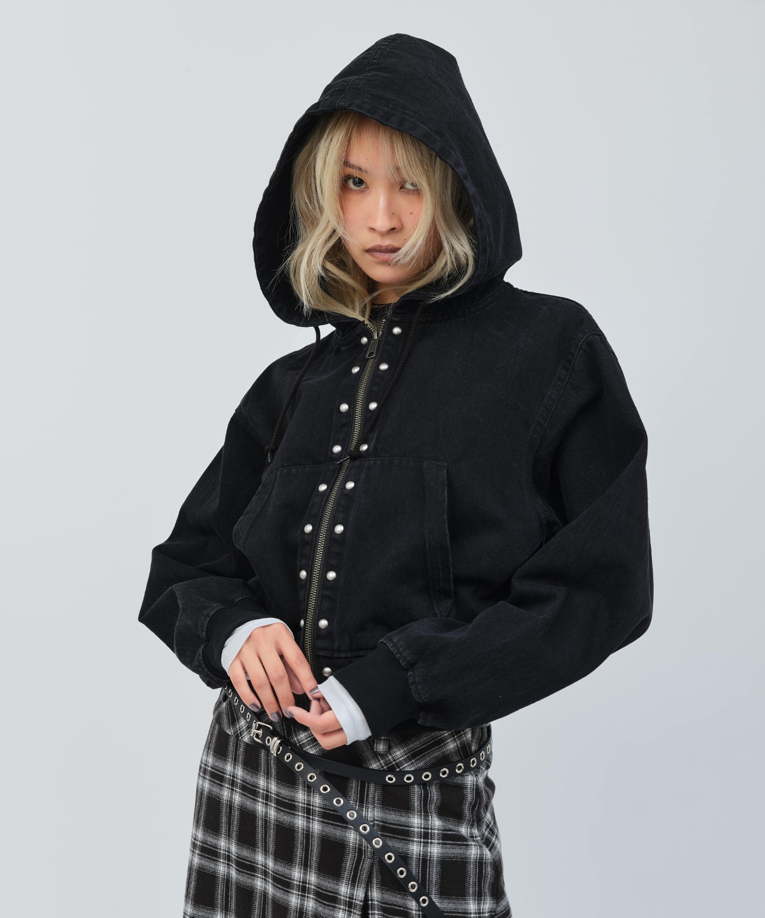 atmos pink Studs Denim Hoodie BLACKの画像