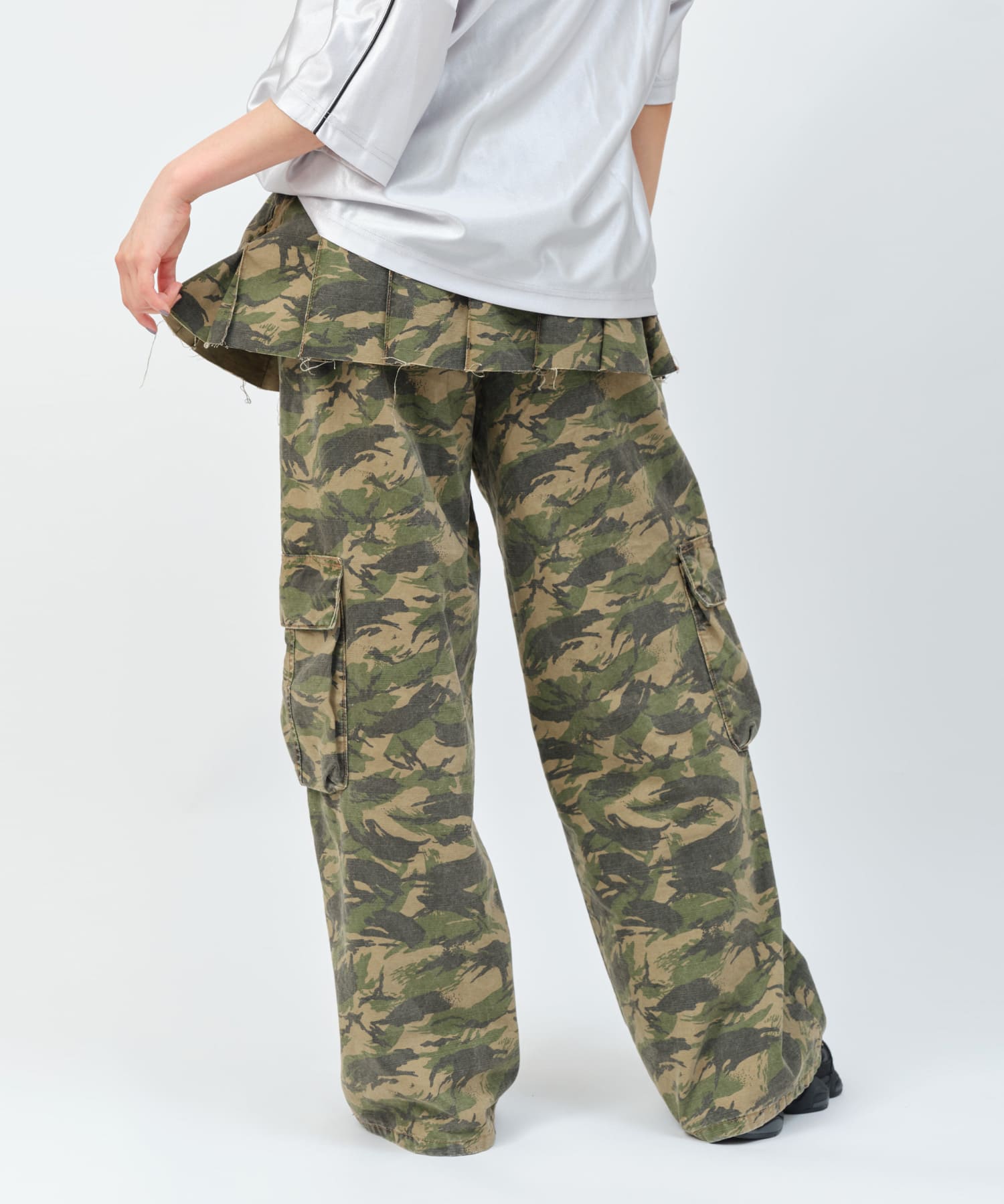 atmos pink Skirt Layered Pants CAMOUFLAGEの画像