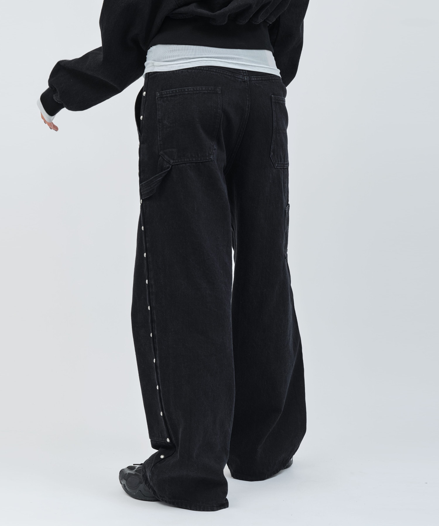 atmos pink Studs Denim Pants BLACKの画像