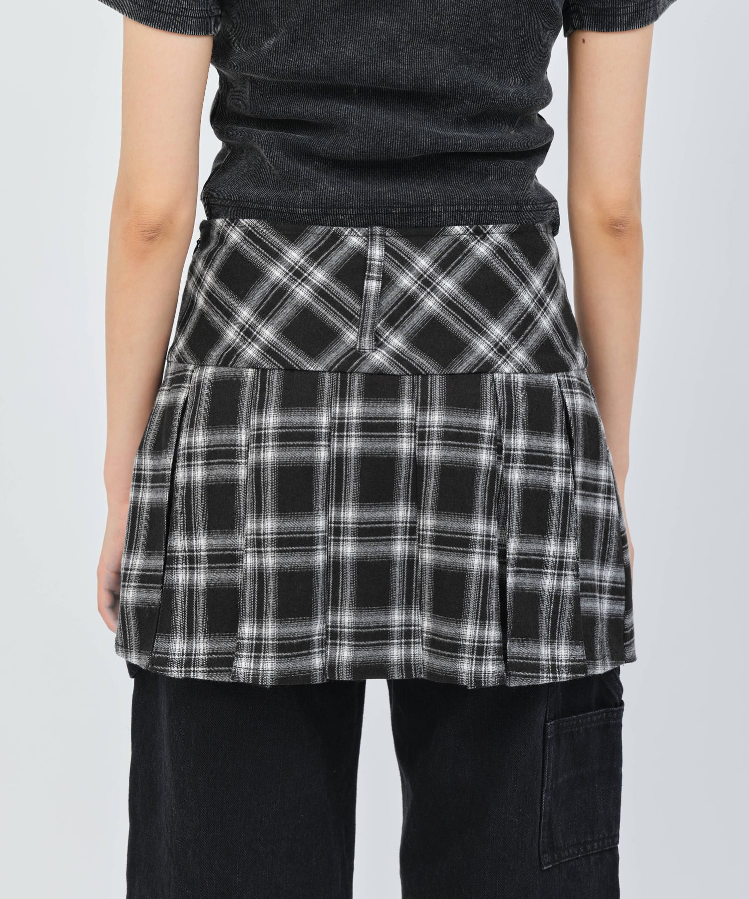 atmos pink Plaid Mini Skirt BLACKの画像