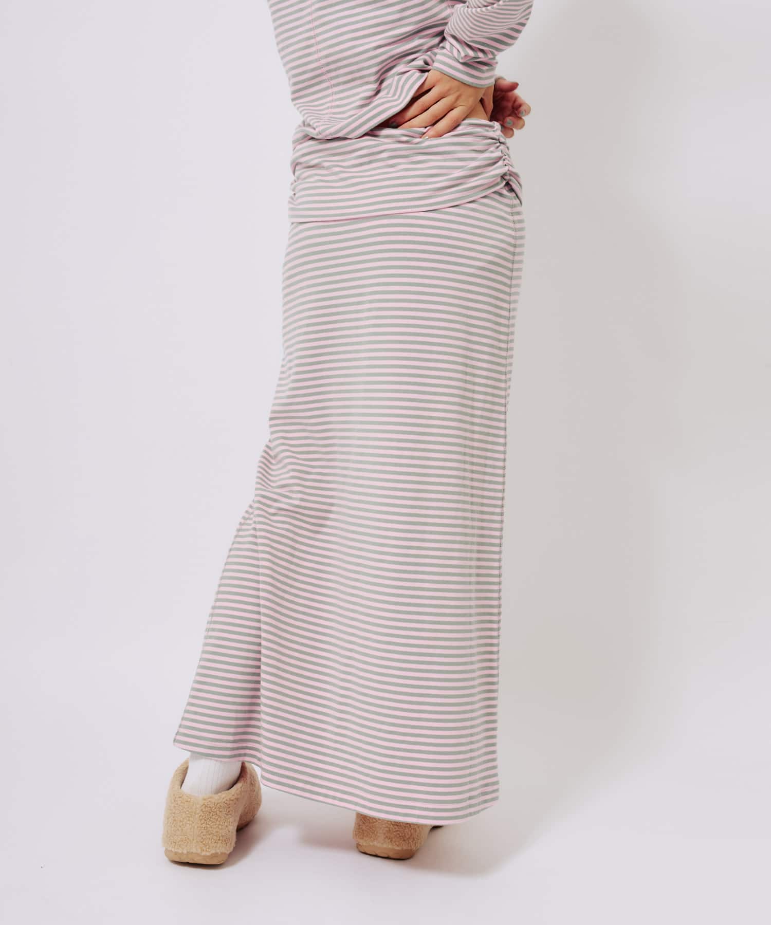 atmos pink Border Long Skirt PINKの画像