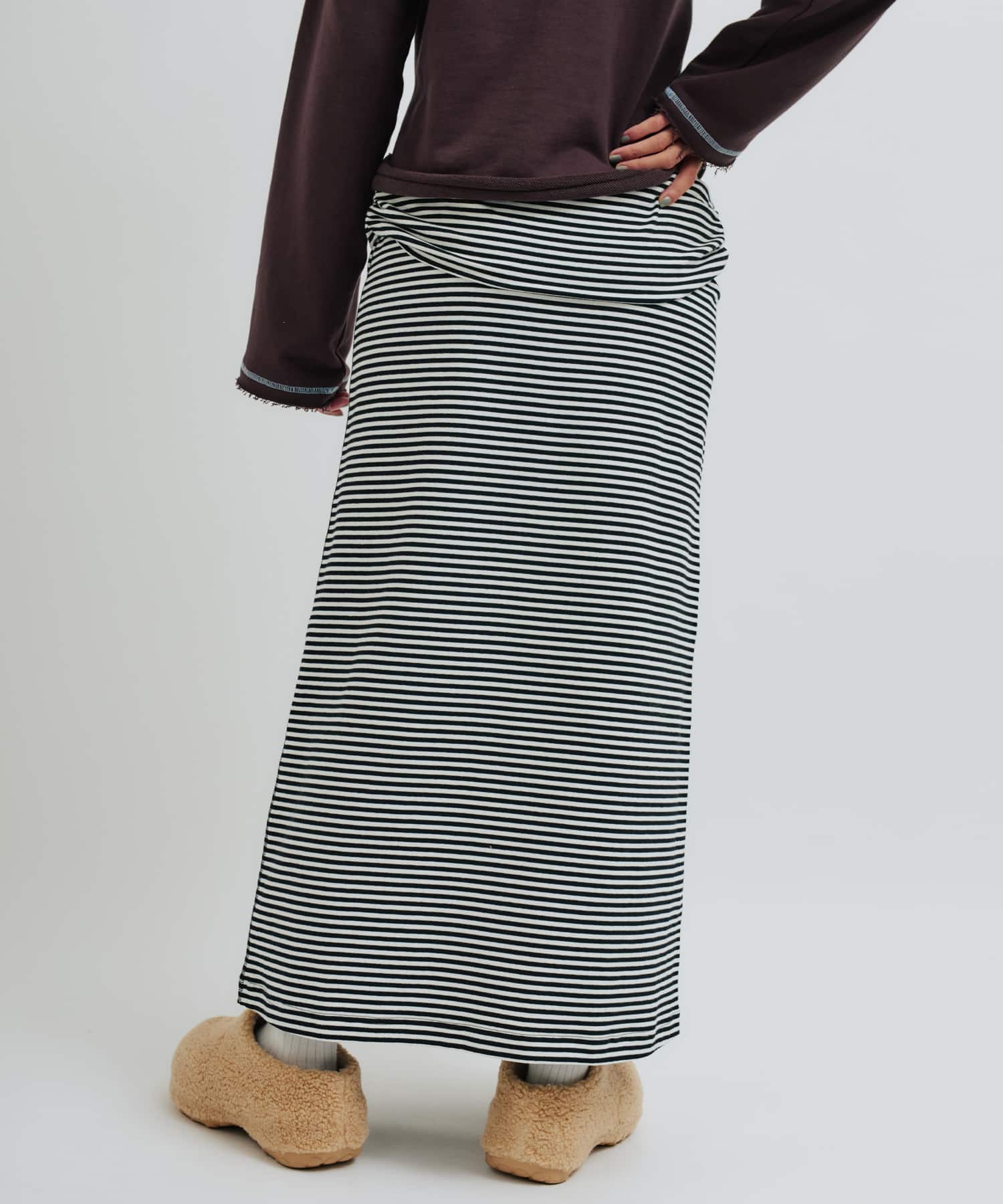 atmos pink Border Long Skirt WHITEの画像