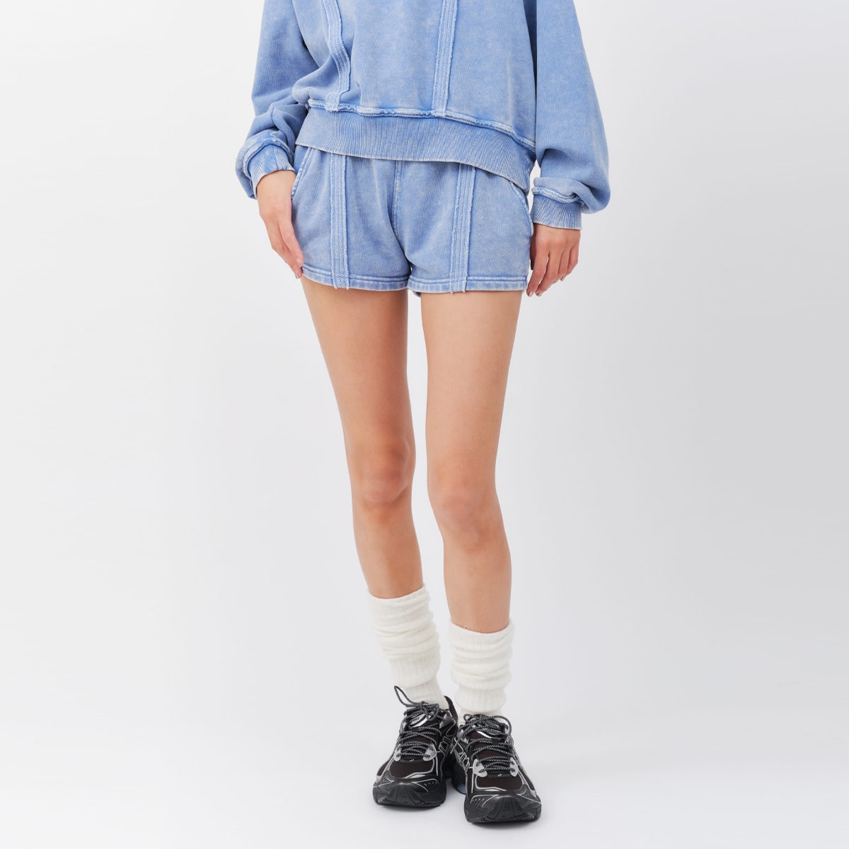 atmos pink Pigment Sweat Short Pants BLUEの画像
