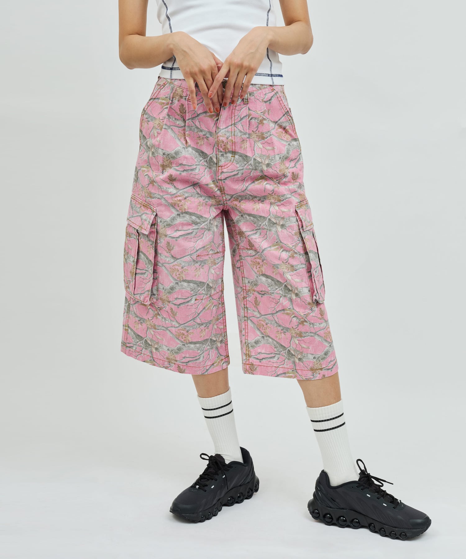 atmos pink Real Tree Camouflage Bermuda Pants CAMOUFLAGE PINKの画像