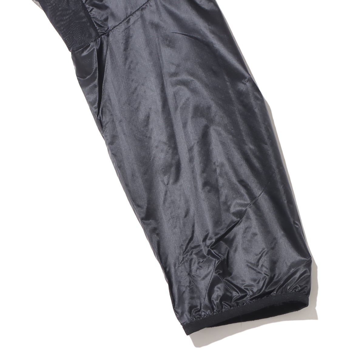 On Zero Jacket Black の画像
