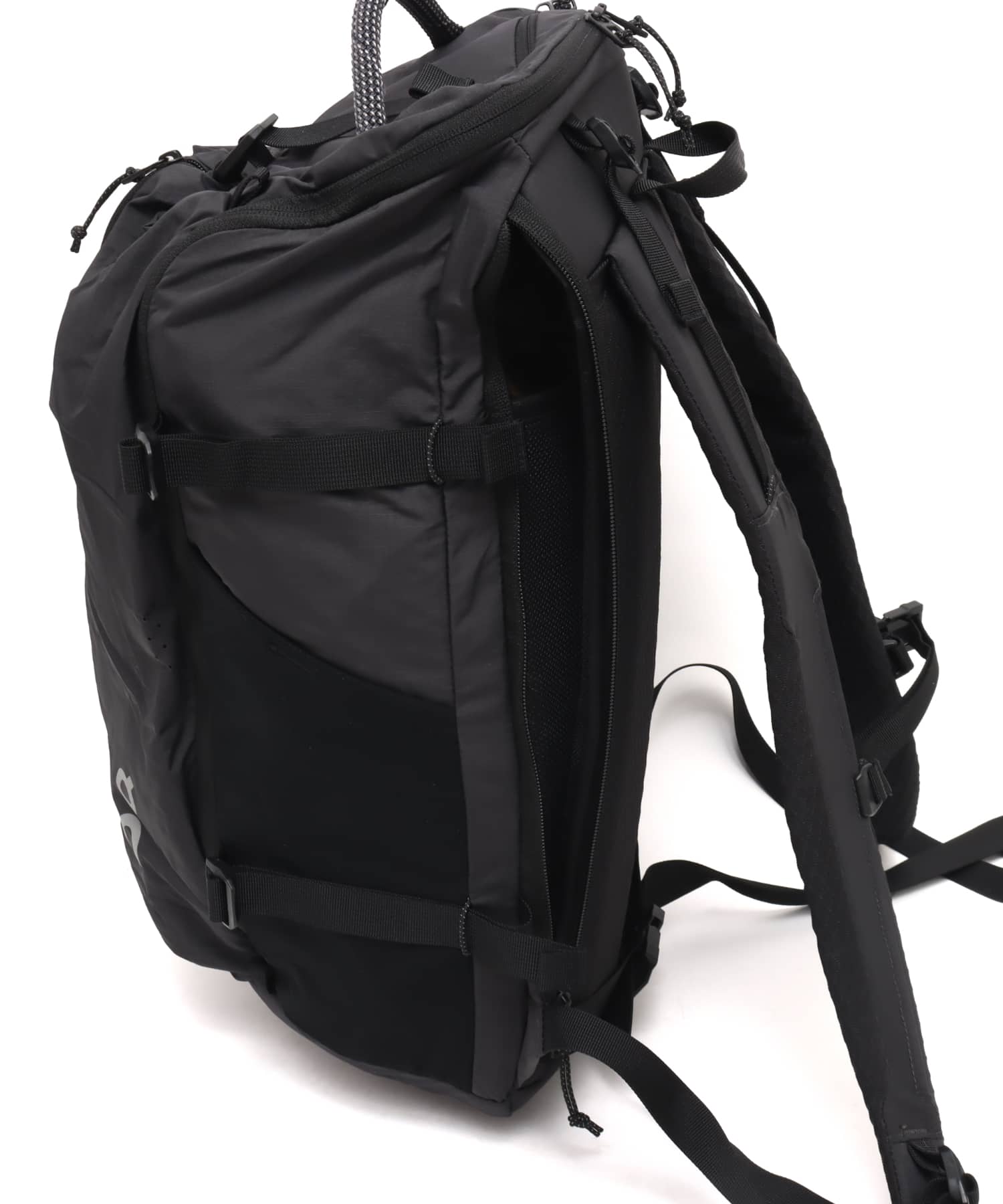 On Speed Pack 30L 1 U Magnet | Blackの画像