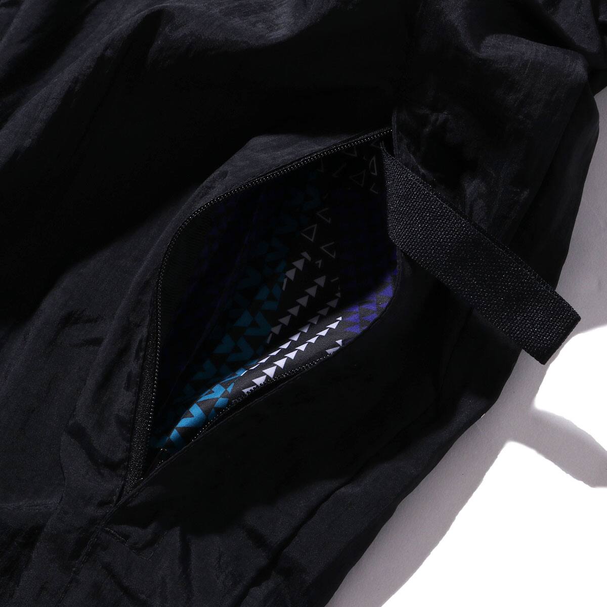 NIKE CURTIS TRACK JACKET BLACK の画像