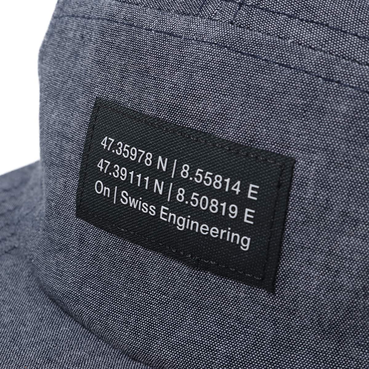 On 5 Panel Cap Navyの画像