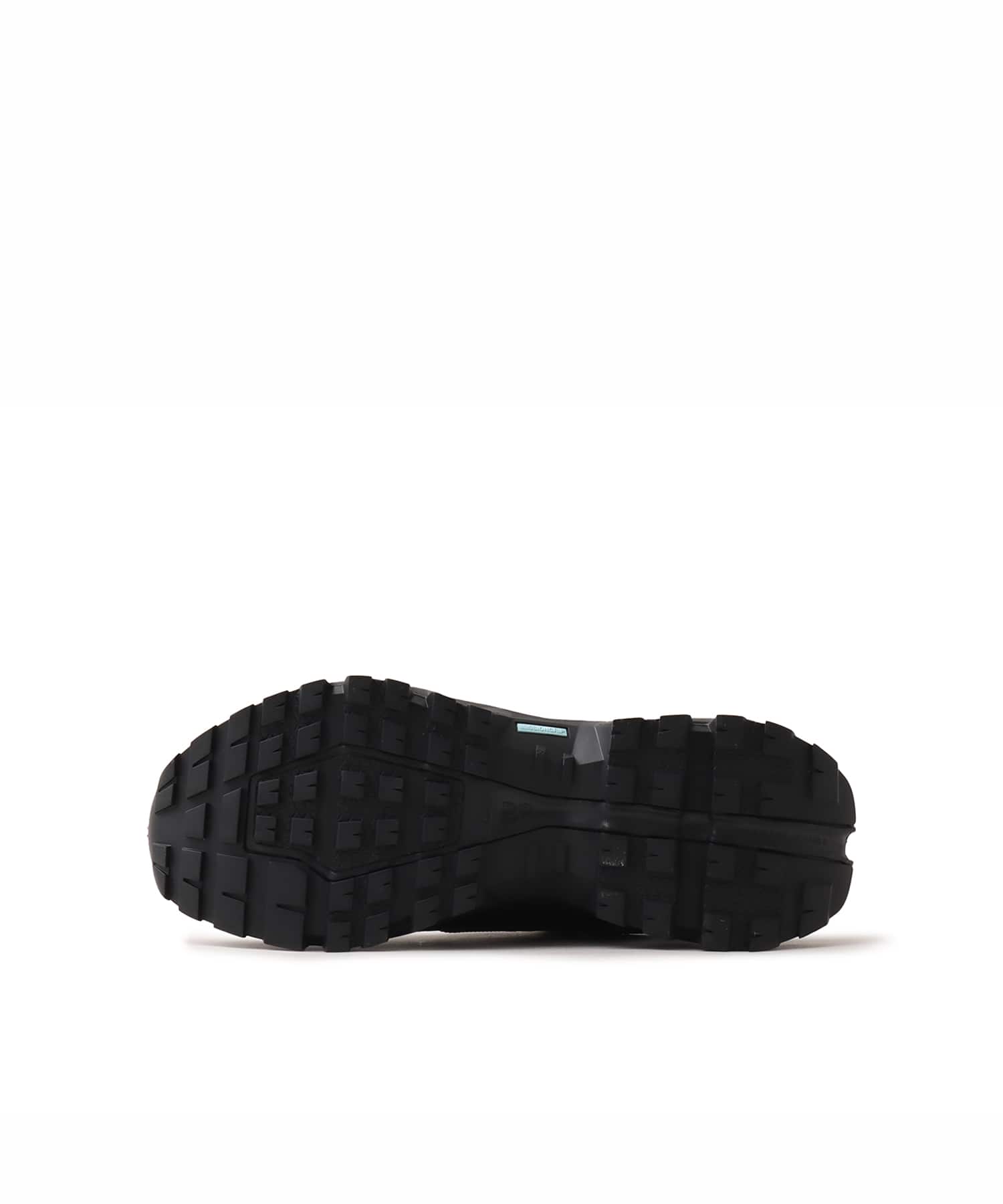 On Cloudrock Low WP 1 M Earth | Blackの画像