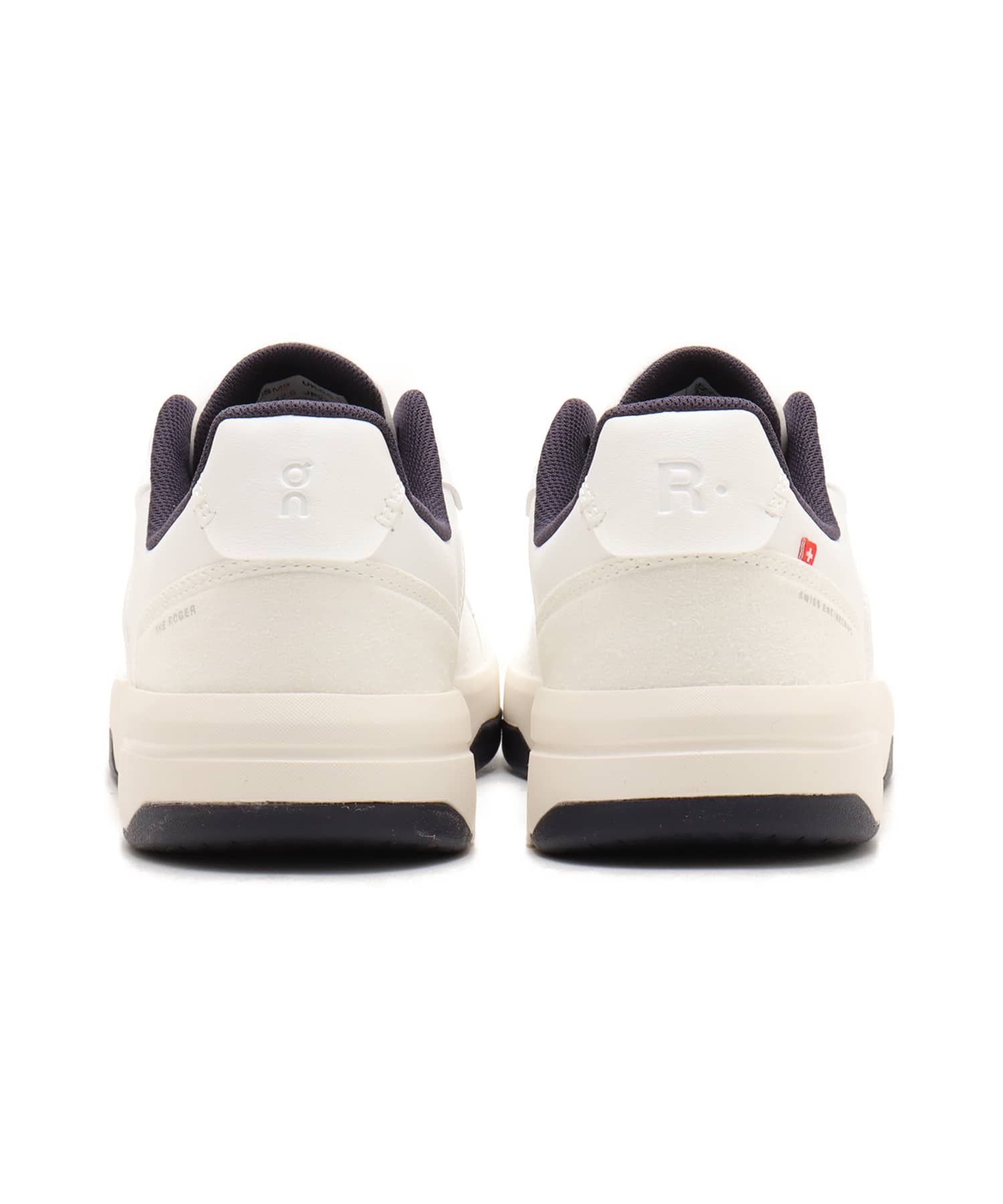 On THE ROGER Clubhouse 3 M White | Midnightの画像