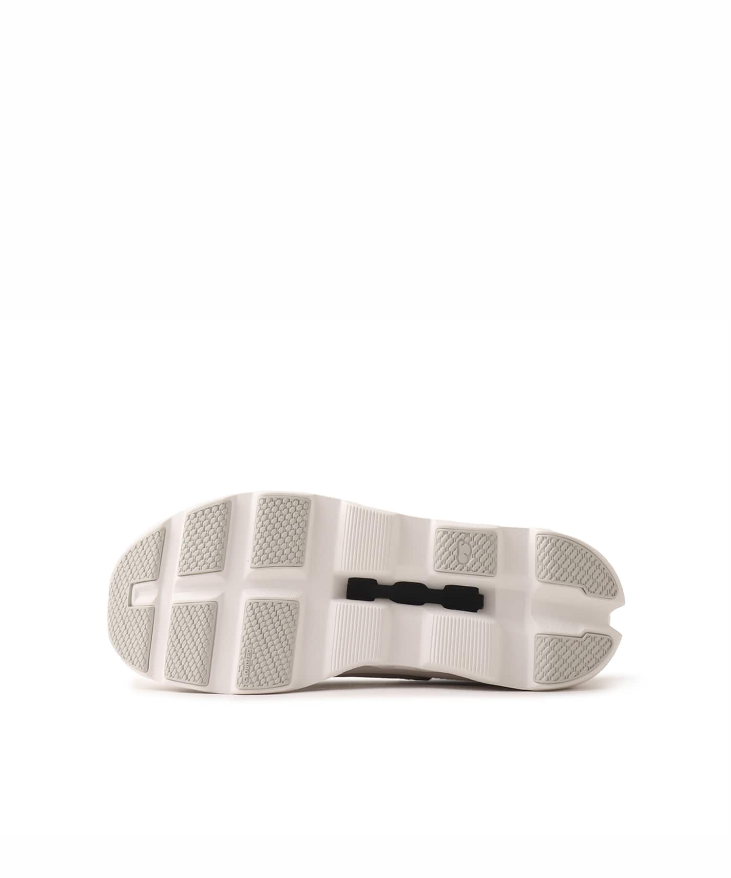 On Cloudmonster Void 1 W White | Whiteの画像