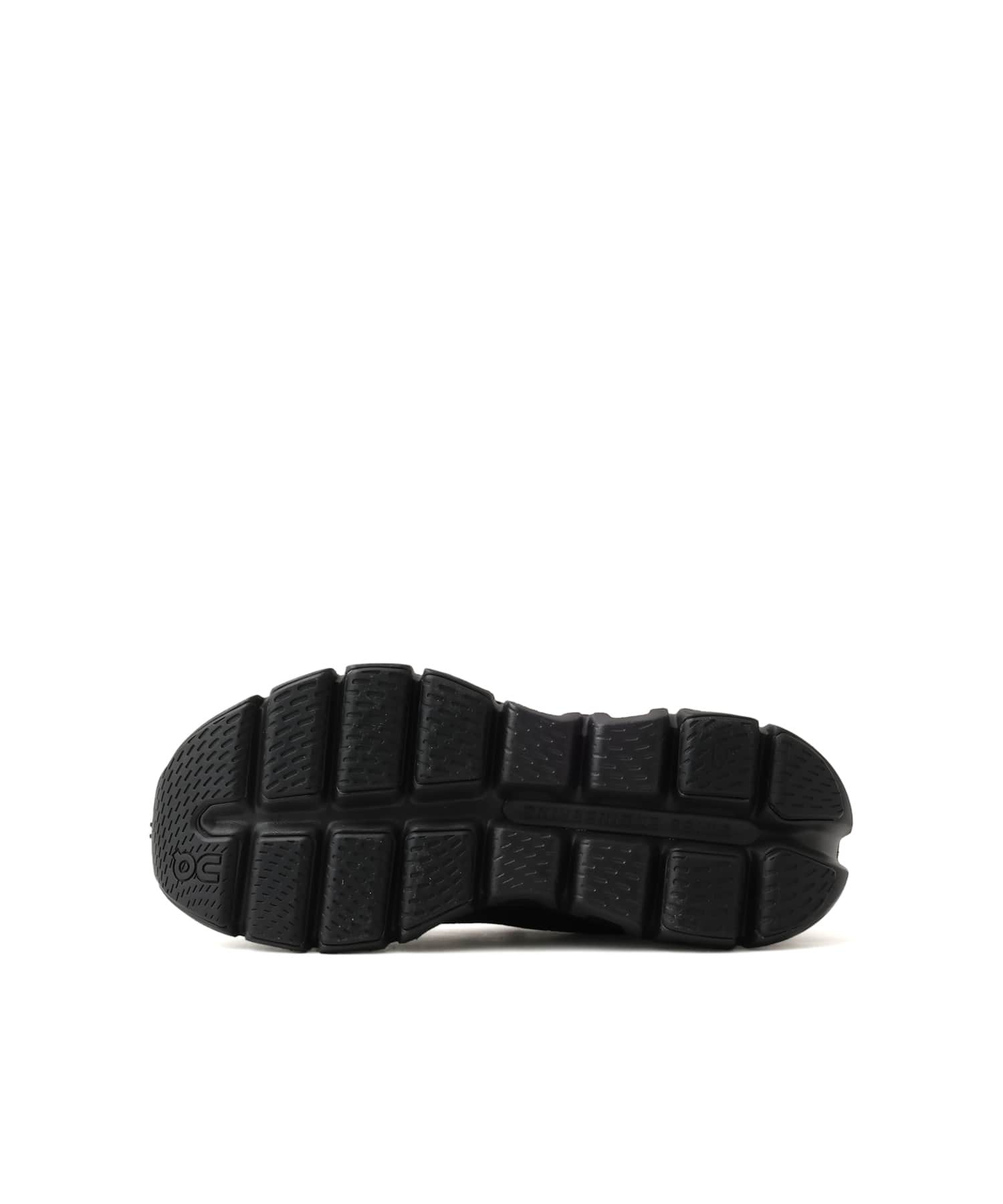 On CLOUD X TEMPO 1 W Black | Eclipseの画像