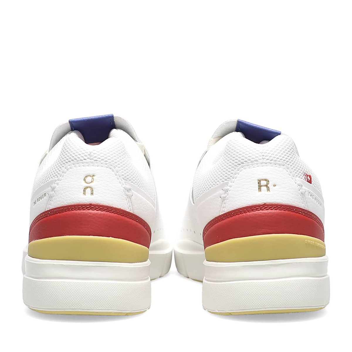 On THE ROGER Centre Court White / Mustardの画像