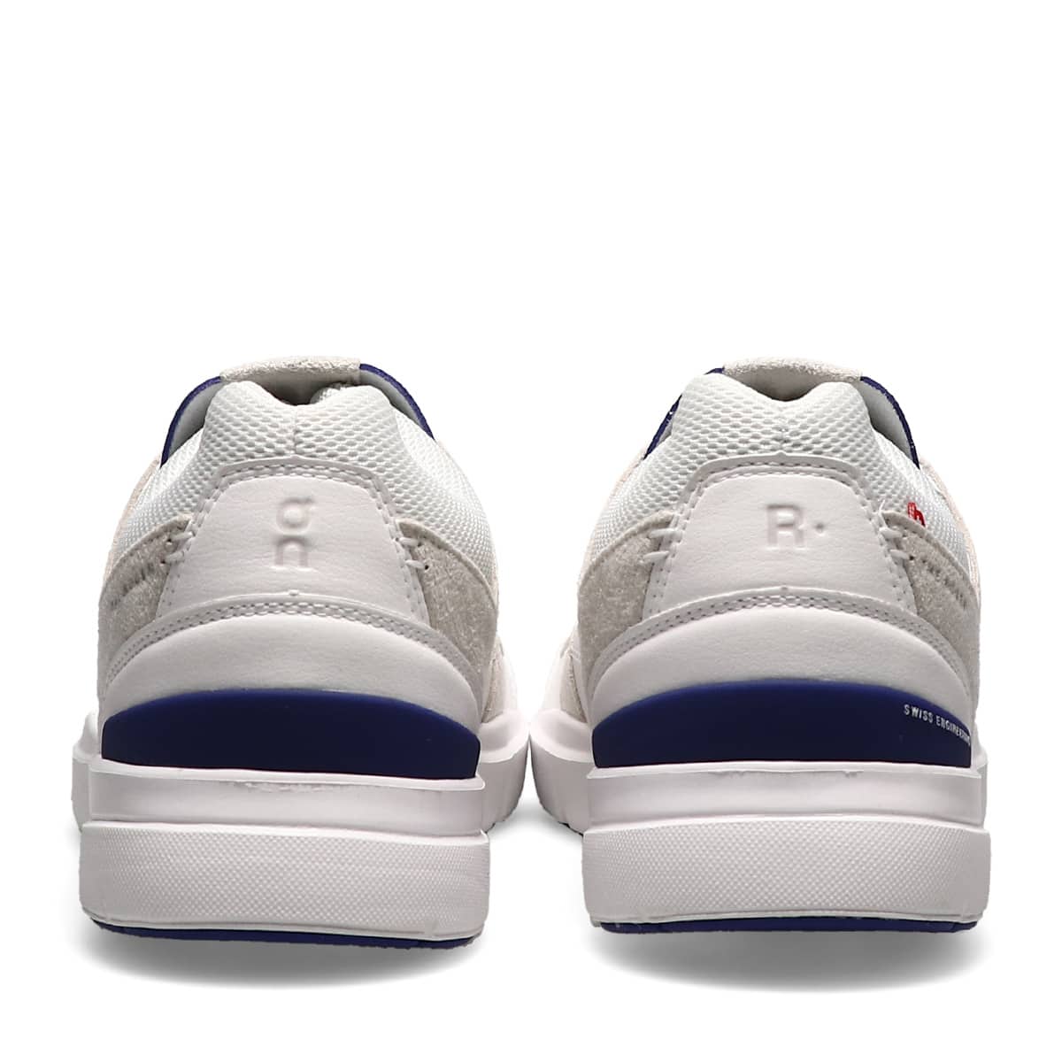 On THE ROGER Clubhouse White/Indigoの画像