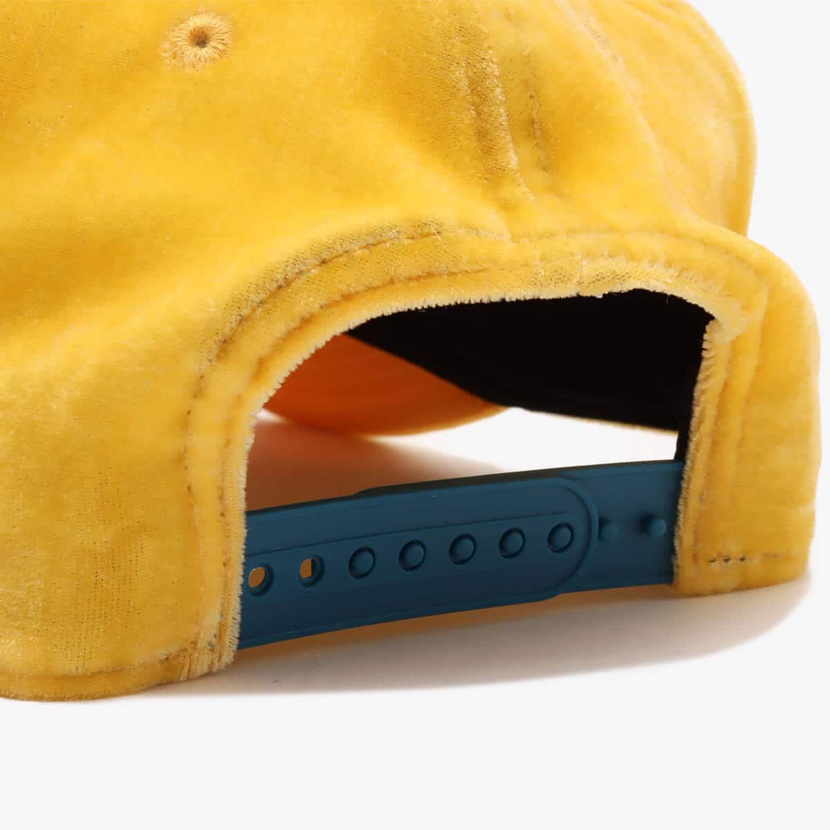 NEW ERA ATMOS 9FORTY Philadelphia Phillies VELVET YELLOWの画像