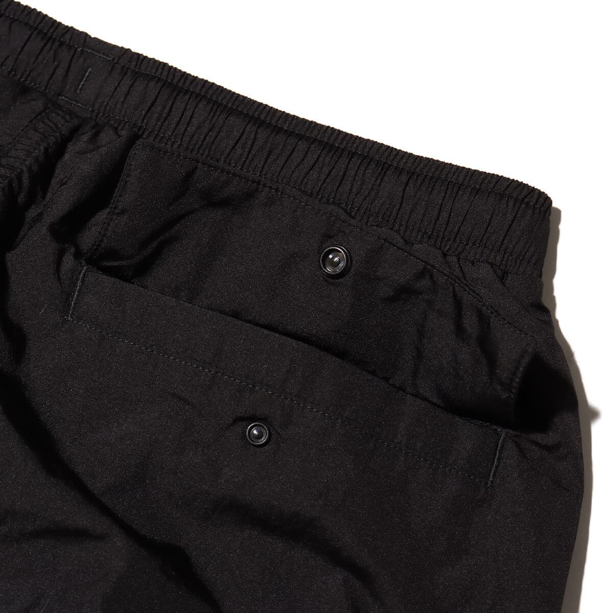 PUMA DARE TO WOVEN PARACHUTE PANTS PUMA BLACKの画像