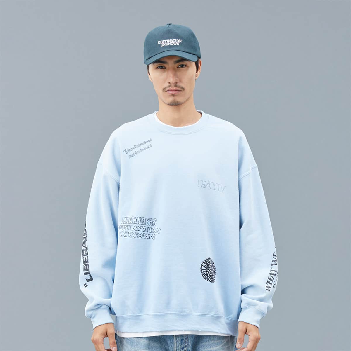 LIBERAIDERS HANDWRITING PRINT CREWNECK SAXの画像
