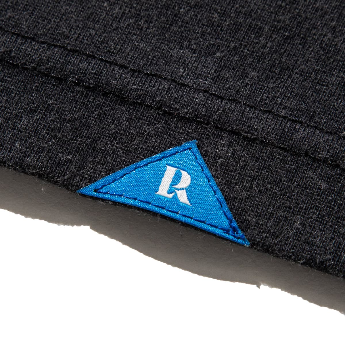 Liberaiders TRIANGLE LOGO L/S TEE BLACK の画像