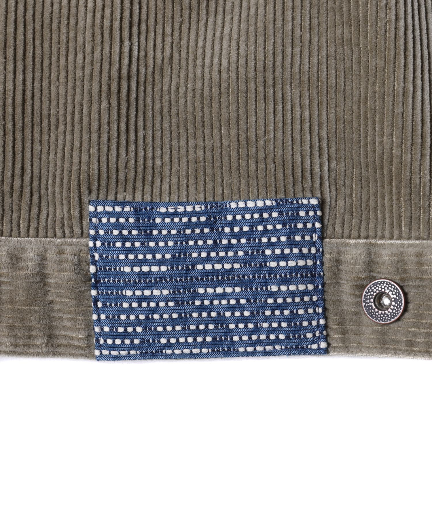 LIBERAIDERS GARMENT DYED CORDUROY JACKET BEIGEの画像