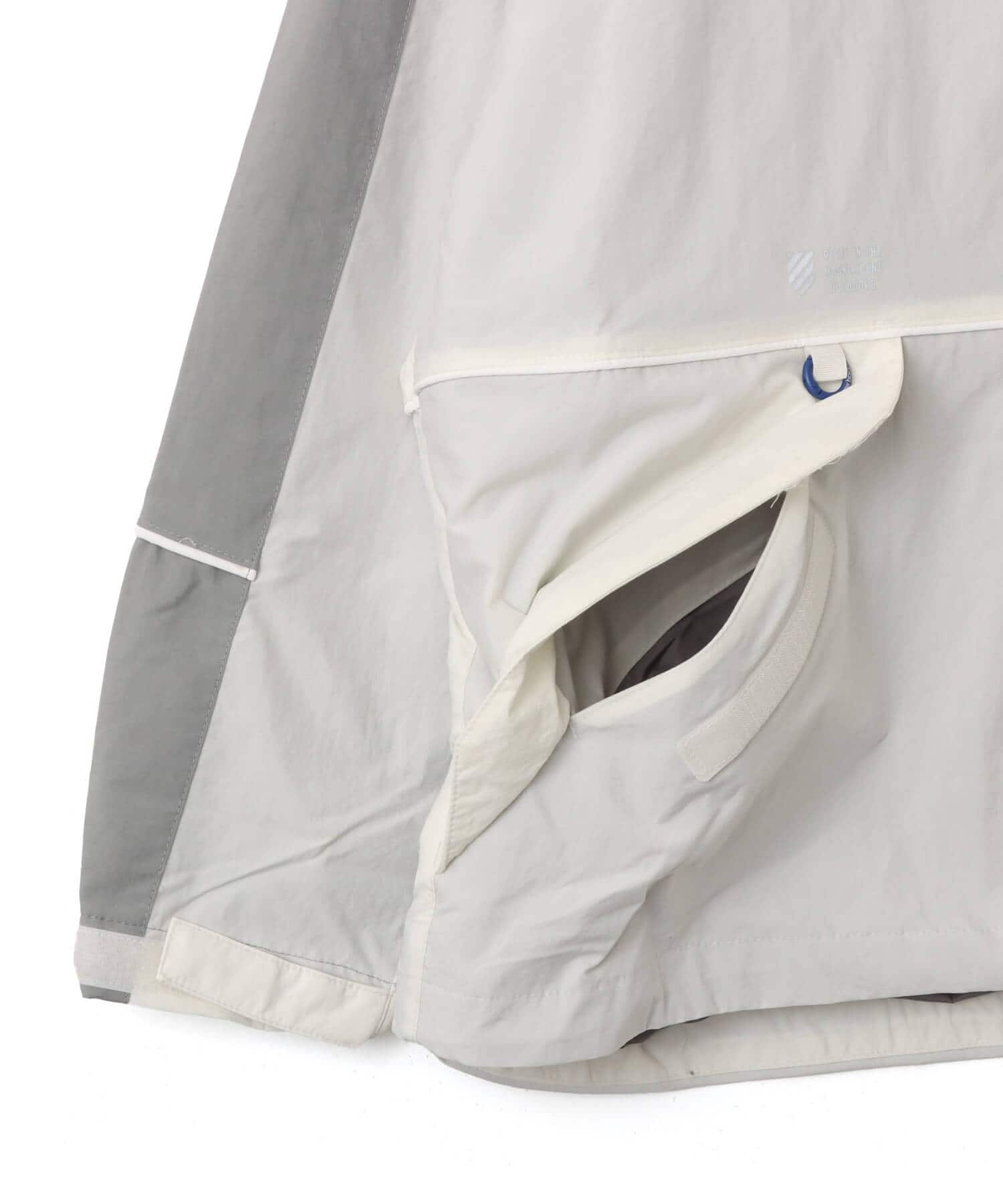 New Balance HOODED TASLAN JACKET シーソルトの画像