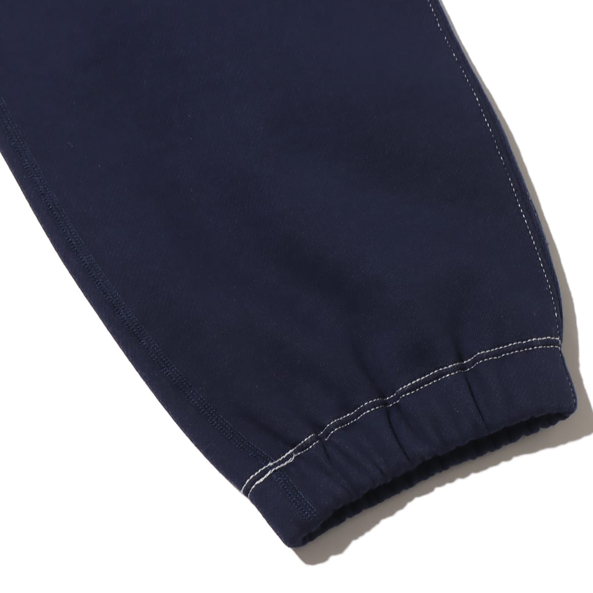 New Balance 1000 SWEAT PANTS OVERSIZED FIT ピグメント 23FA-Iの画像
