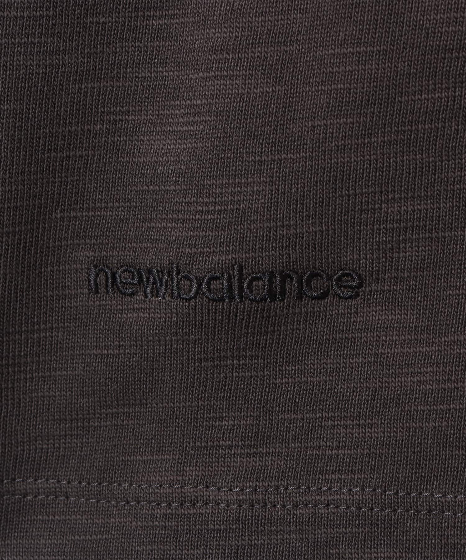New Balance NB GREY T SHIRTS ブラックセメントの画像