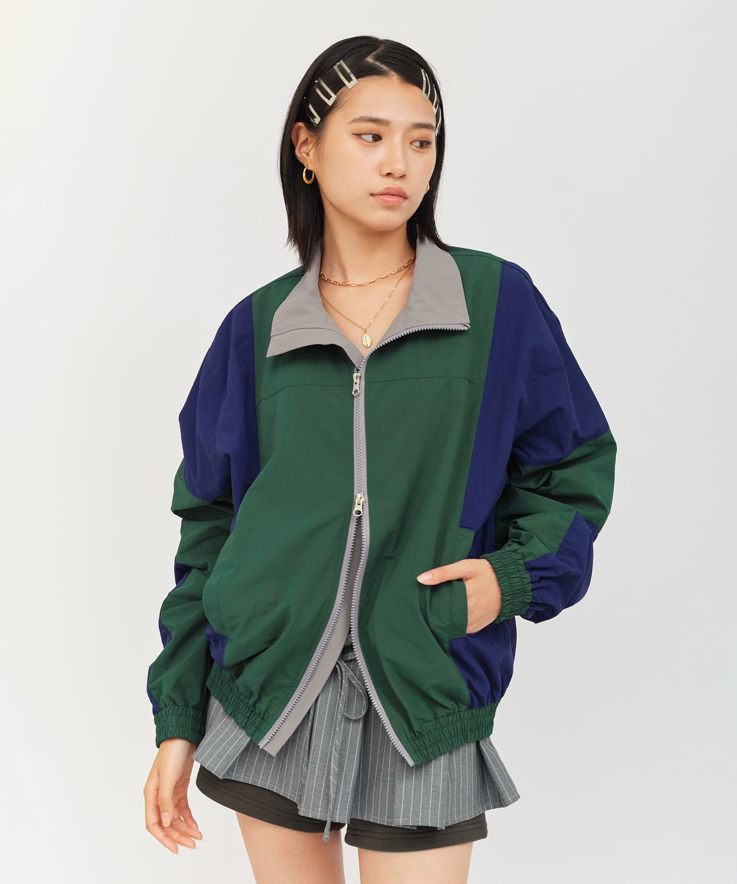 atmos pink Bi-color Track Jacket GREENの画像