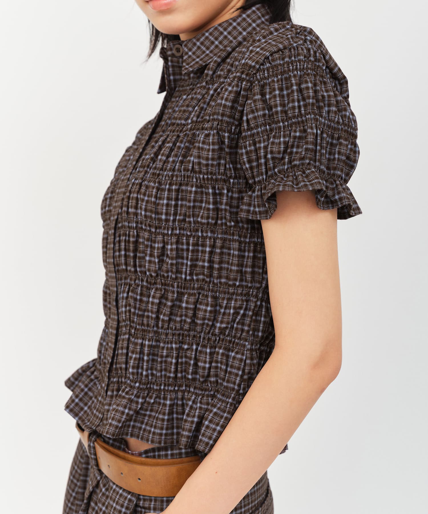 atmos pink Plaid Shirring Shirt BROWNの画像