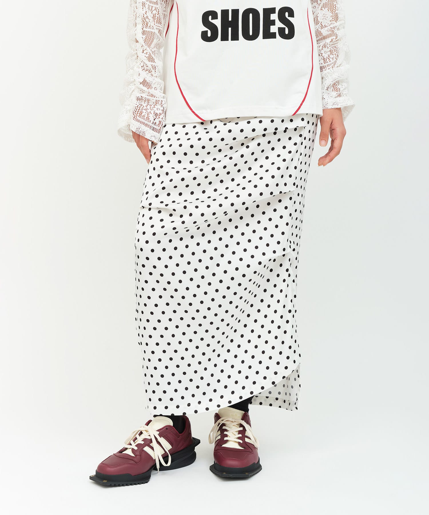 atmos pink Asymmetry Dot Skirt WHITEの画像