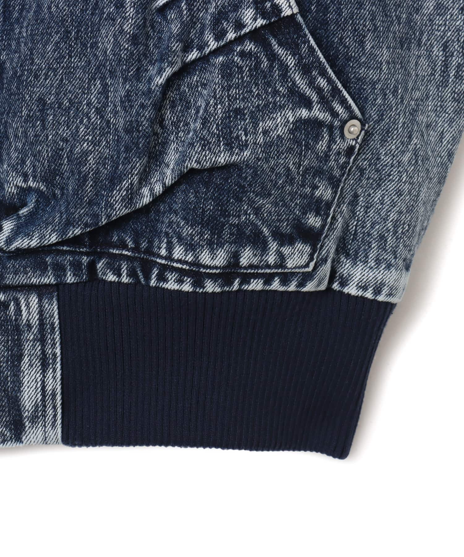 atmos pink Panelled Bandana Denim Jacket BLUEの画像