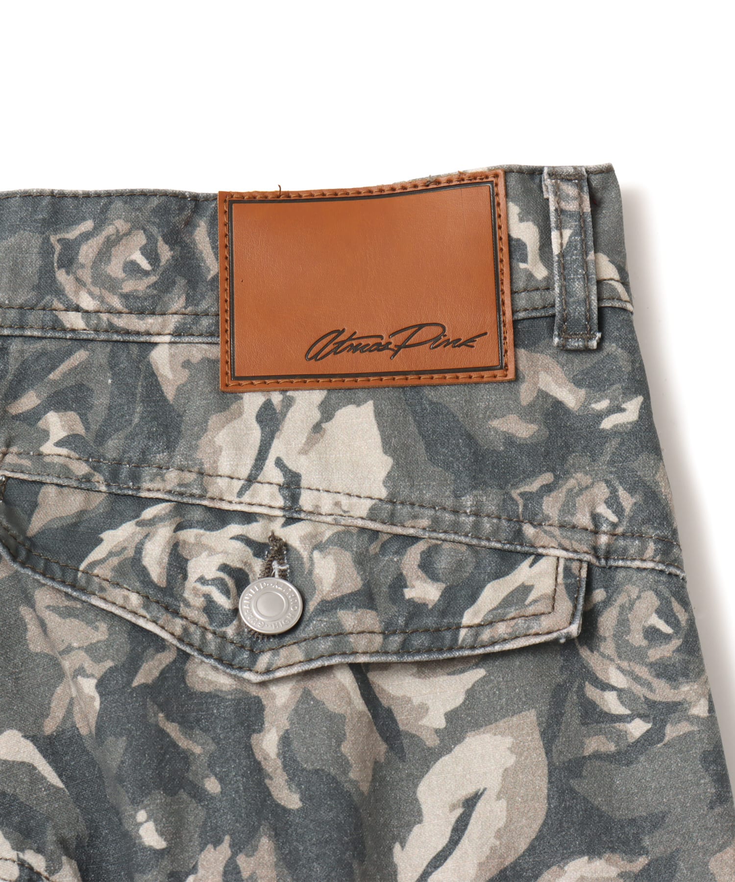 atmos pink Rose Camouflage Cargo Pants KHAKIの画像