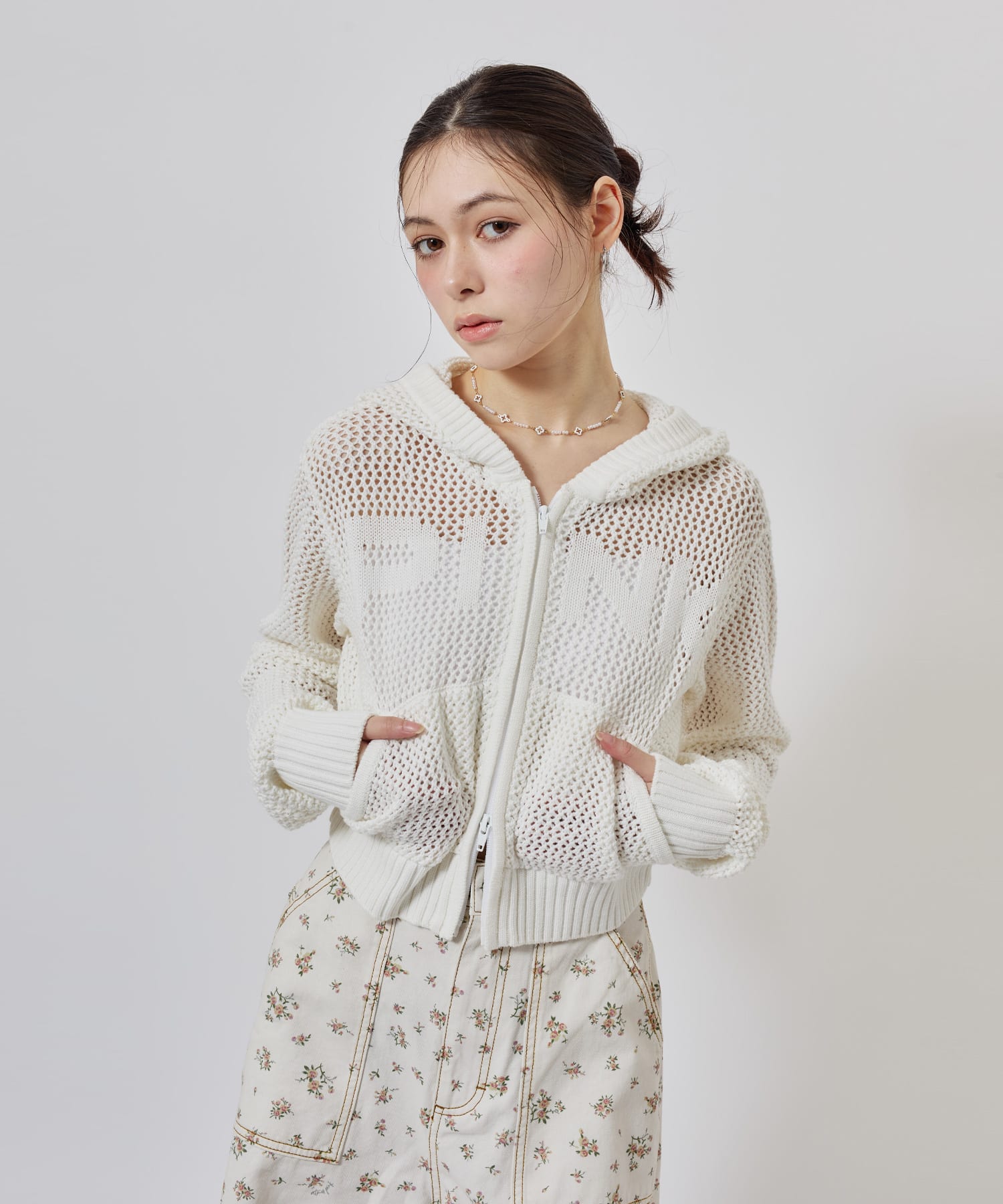 atmos pink Pointelle Knit Zip-up Hoodie WHITEの画像