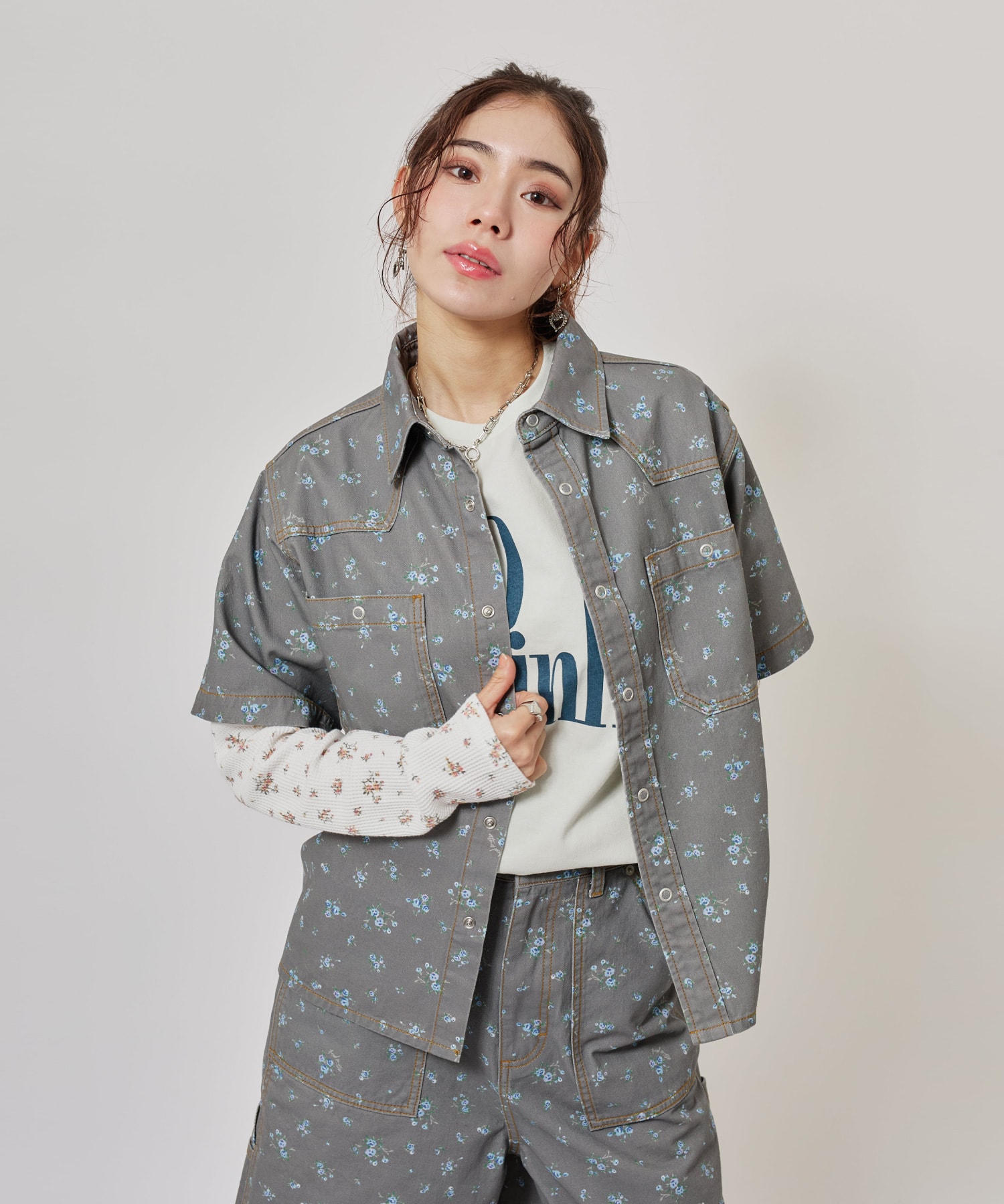 atmos pink Floral Work Shirt BLACKの画像