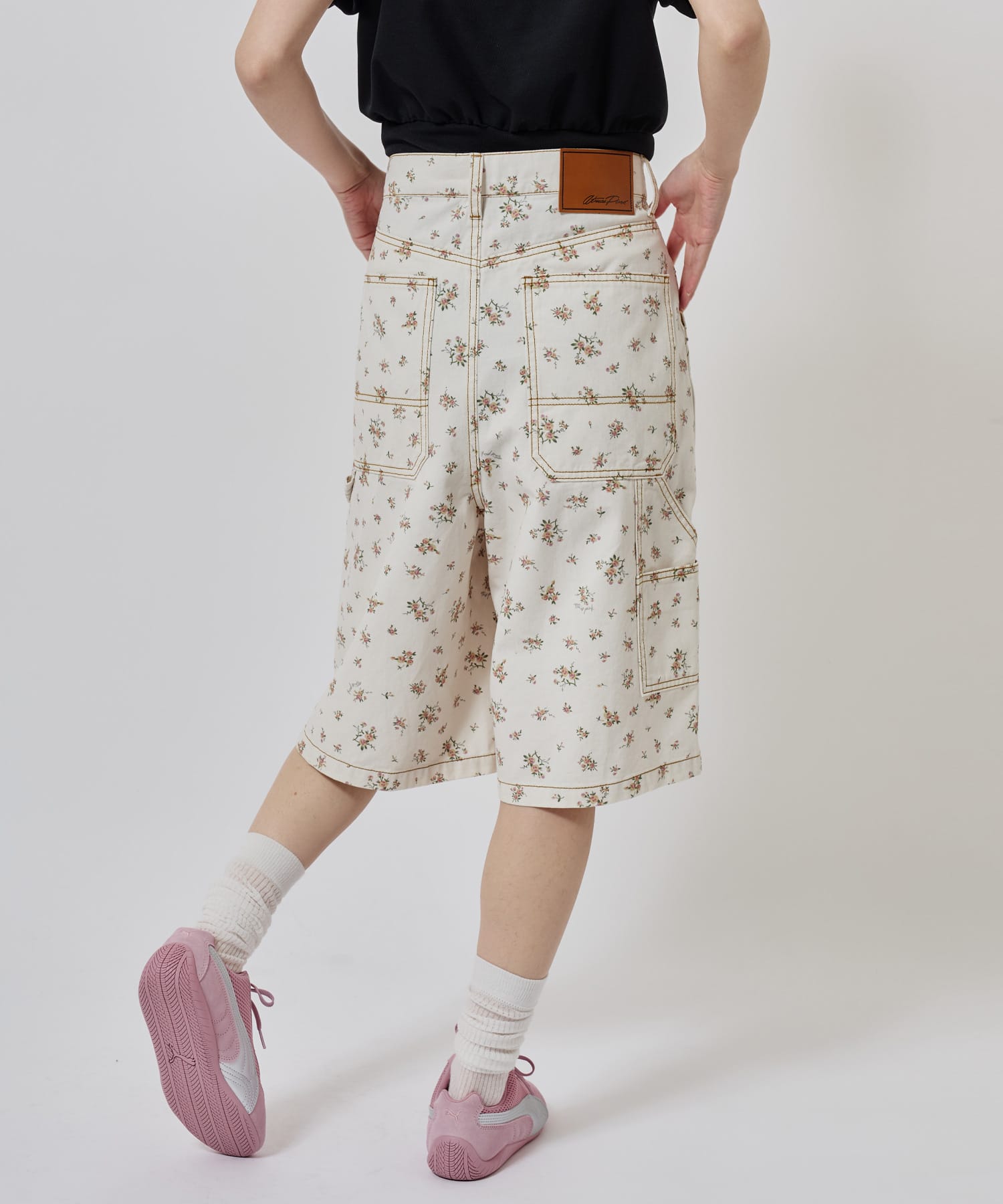 atmos pink Floral Work Half Pants WHITEの画像